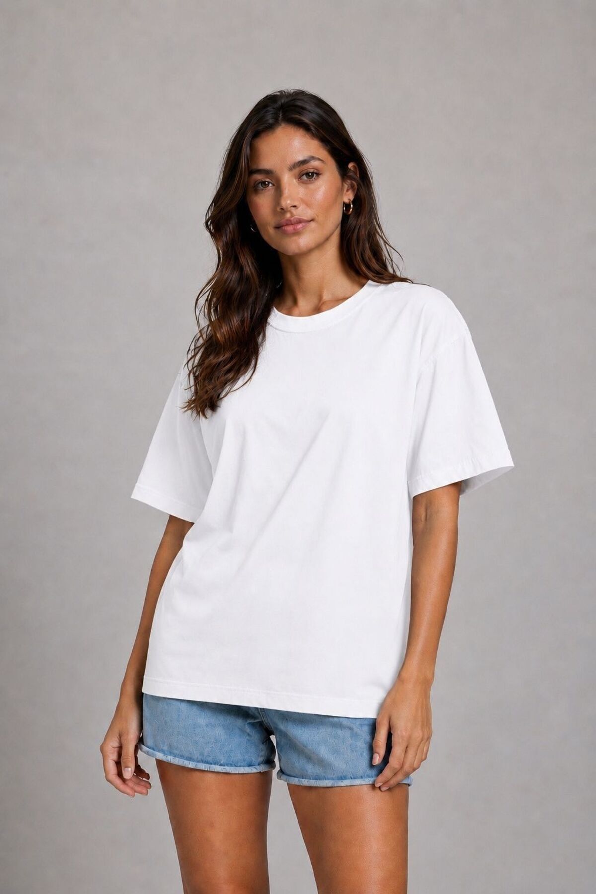 Lizbon Style Ženska oversize majica od 100% pamuka, osnovna, udobna - bela