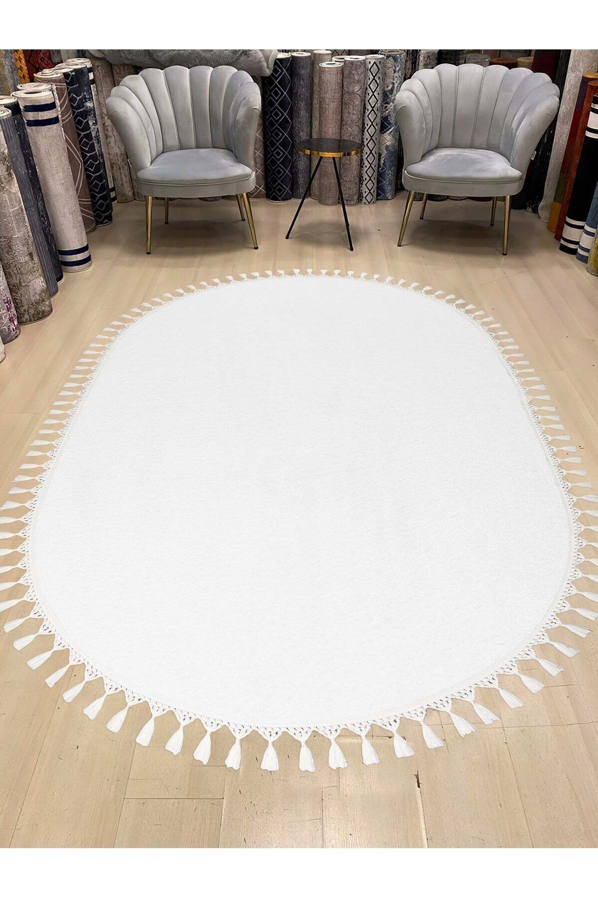 Vl Oval Comfort Pompom Fringed Plush Rug White