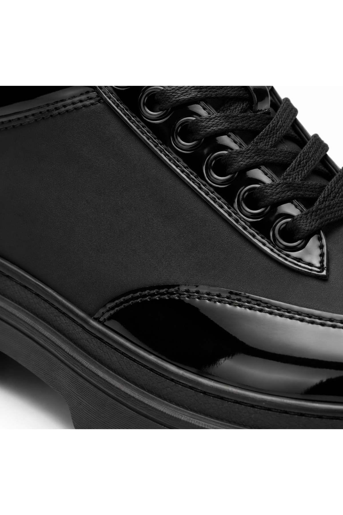 BESKAR Siyah Rugan Paraşüt Detaylı Erkek Ayakkabı - Boy Uzatan Yüksek Taban Bağcıklı Sportif Lüks Sneaker BA0243 görsel 4