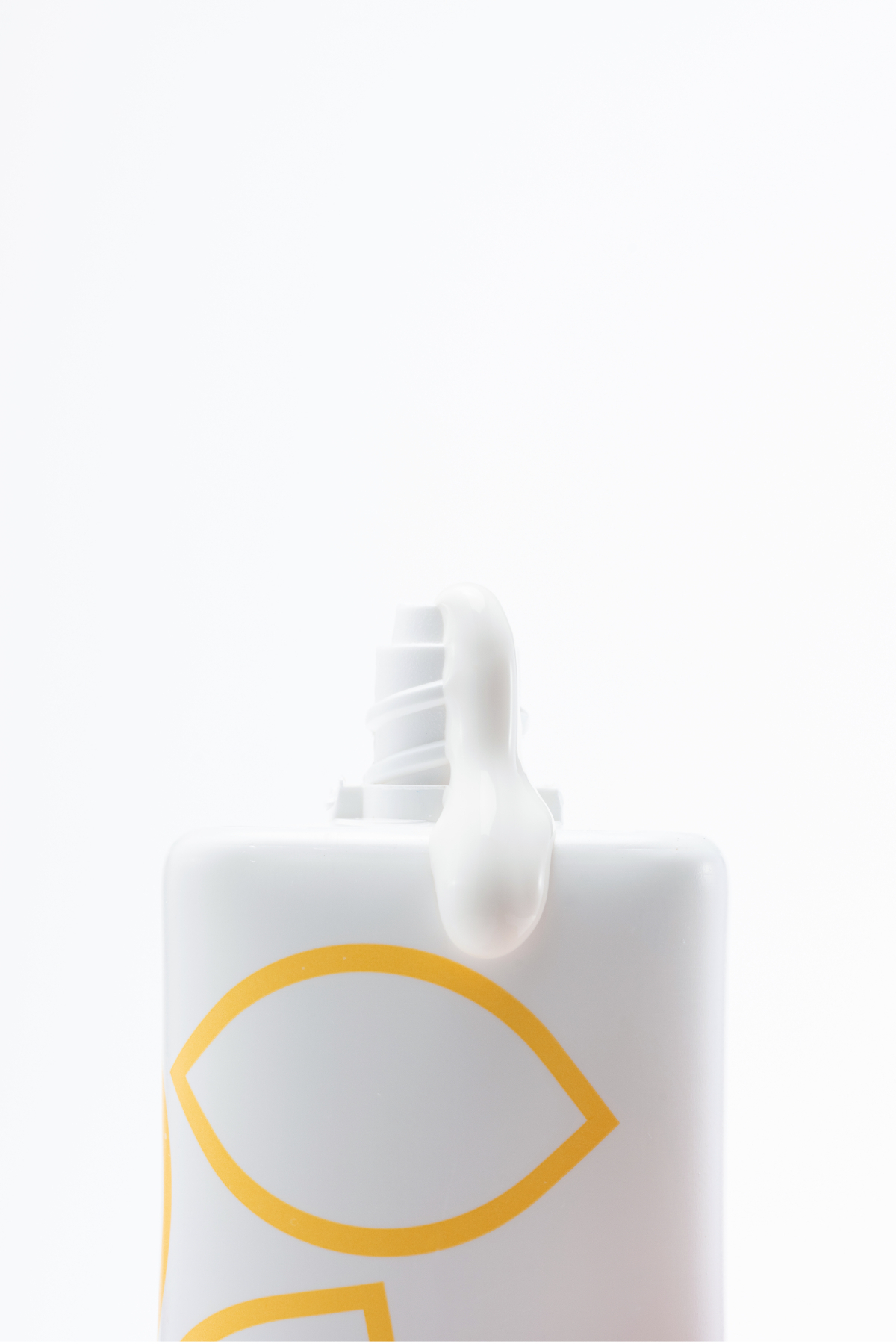 Kids Mineral Güneş Koruyucu SPF 50+ PA++++ Bebek ve Çocuklar İçin Hassas Ciltlere Uygun Non-Nano Çinko Oksit Yüz & Vücut Güneş Kremi 50ml — MAASPFKIDS50 — تصویر 2 از 4