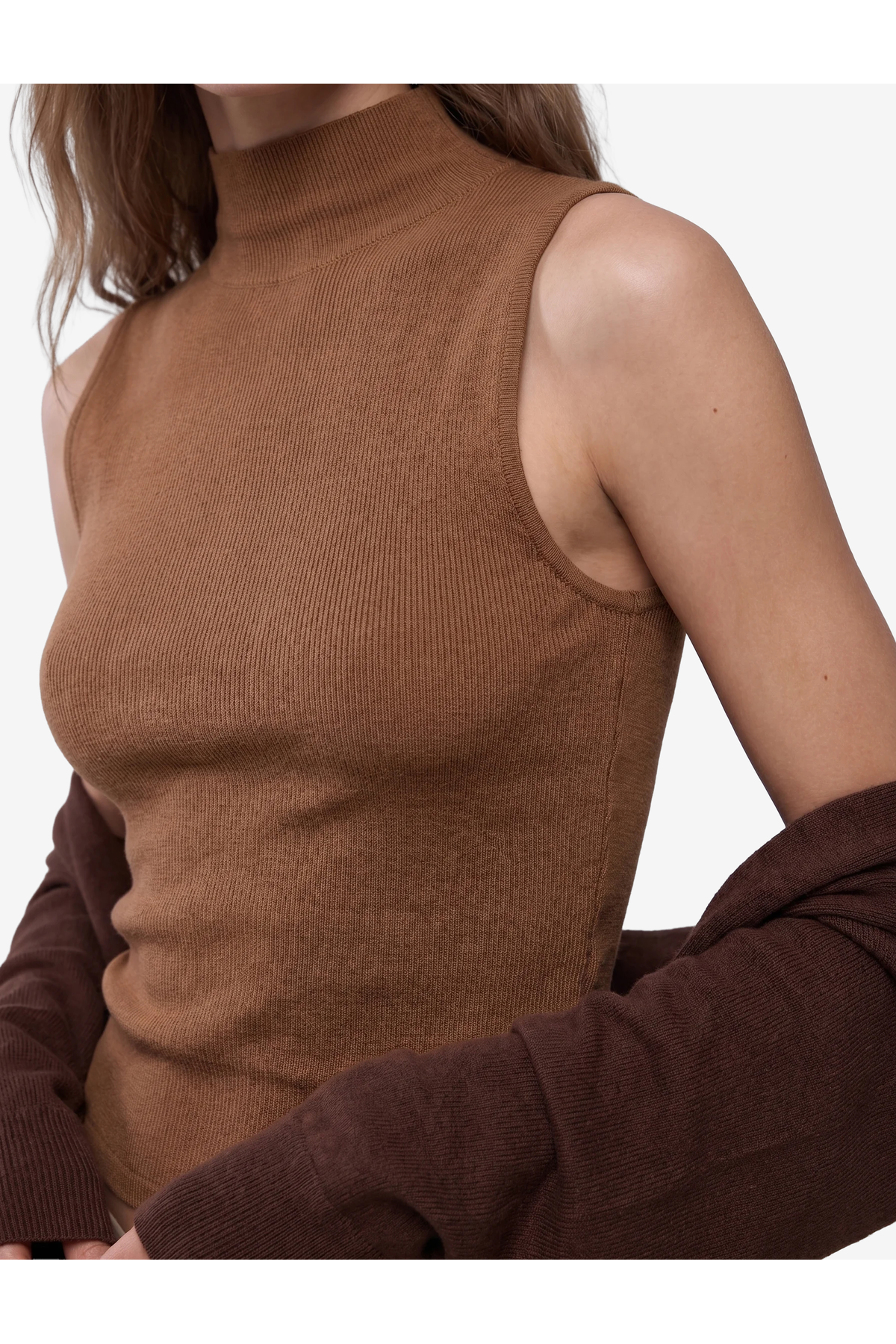Koton Pamuklu Dik Yaka Slim Fit Kolsuz Body görsel 4