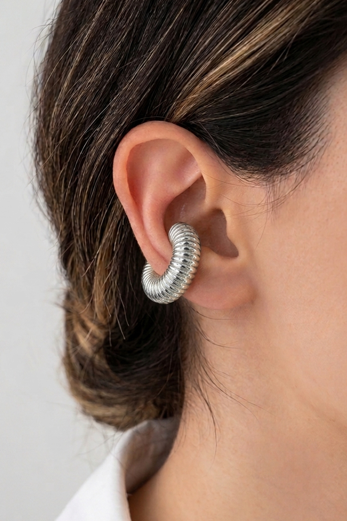 Silver Premium Unsharp Serrated Curved Lightweight Cartilage Earrings