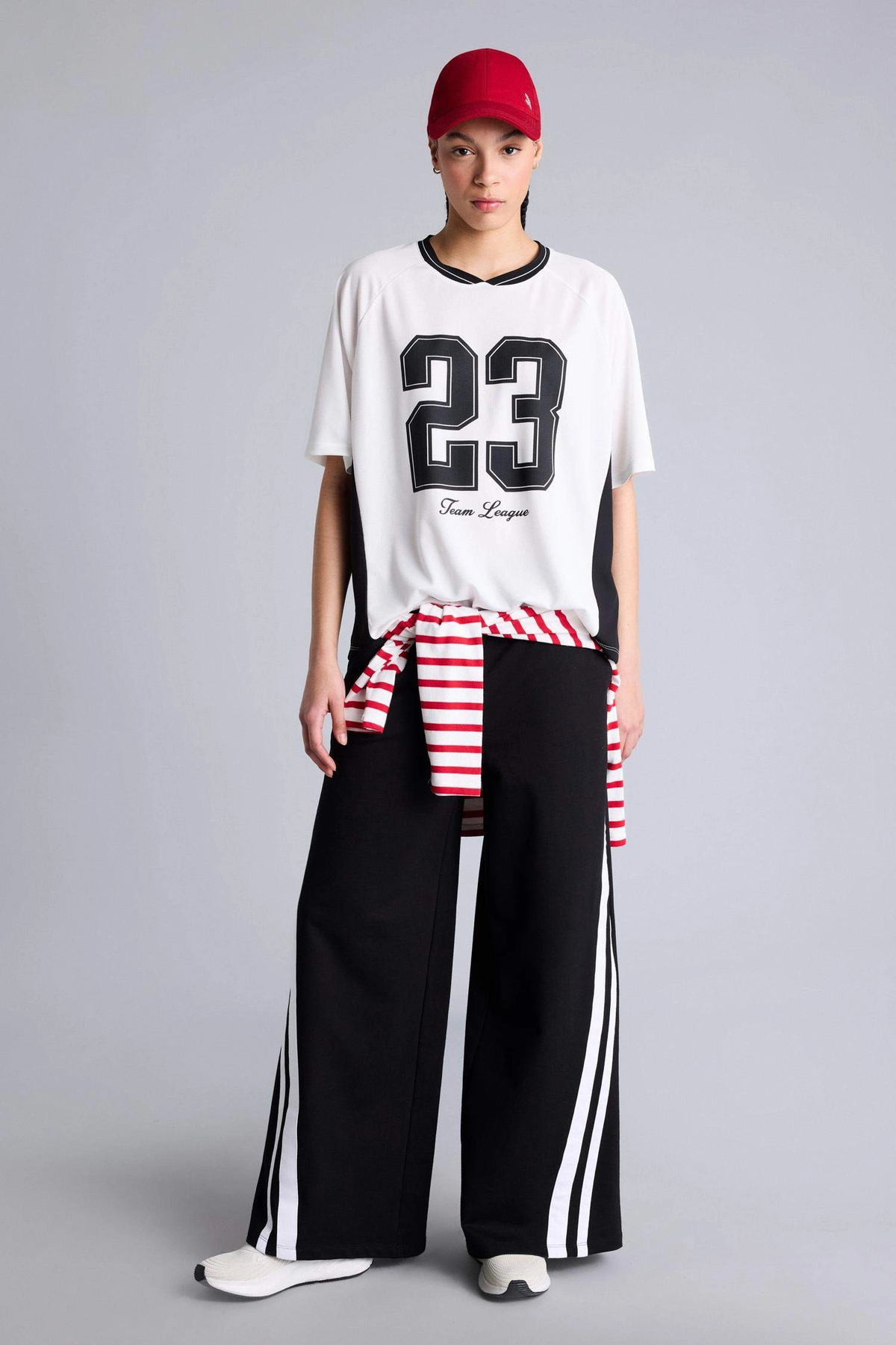 Defacto E7719AXBK81 Siyah Wıde Leg Geniş Paça Standart Boy Sporcu