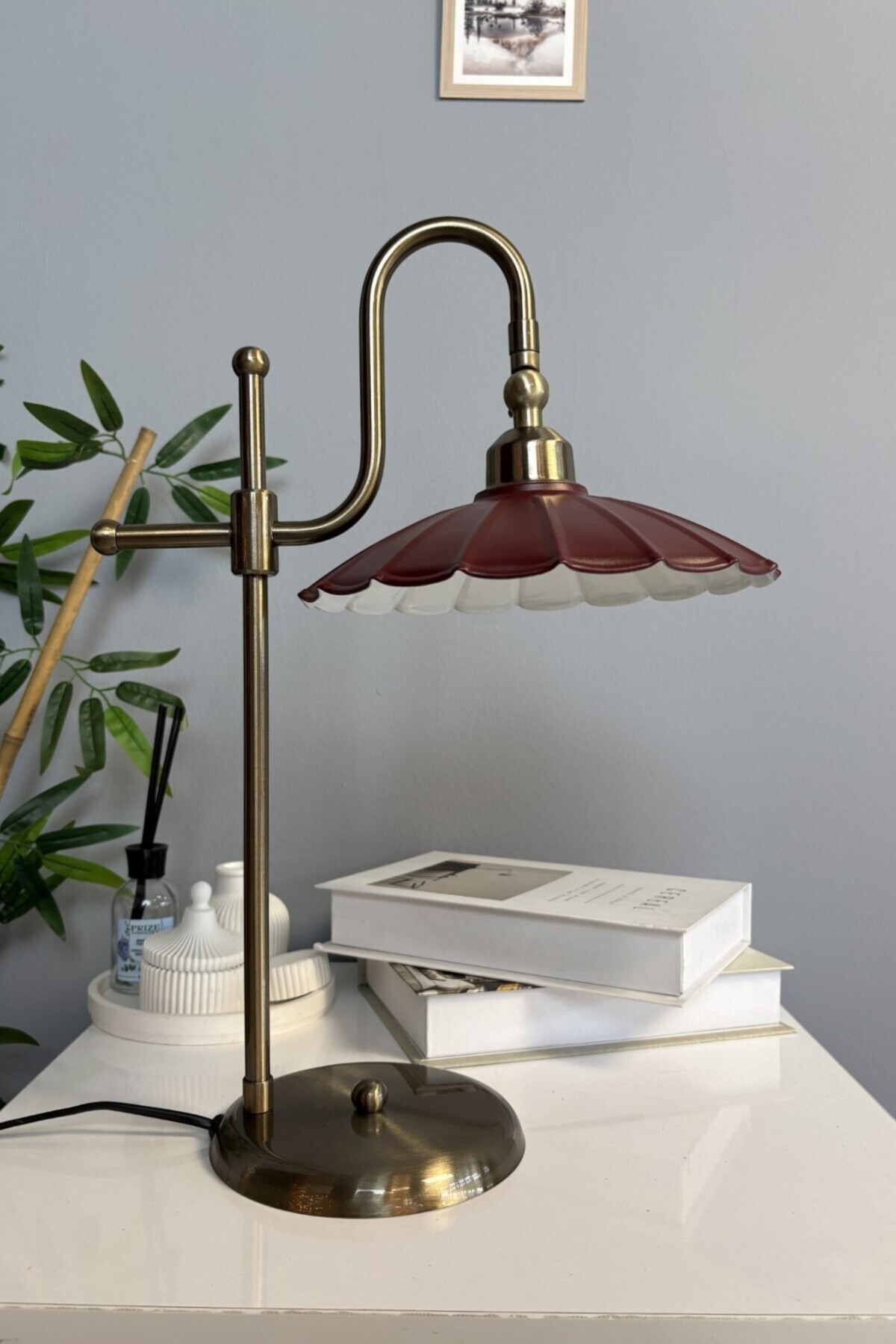 Risso Cherry Rotten Table Lamp Double Curved Body Decorative Lampshade Kids Room Bedside Lamp Reading Lamp