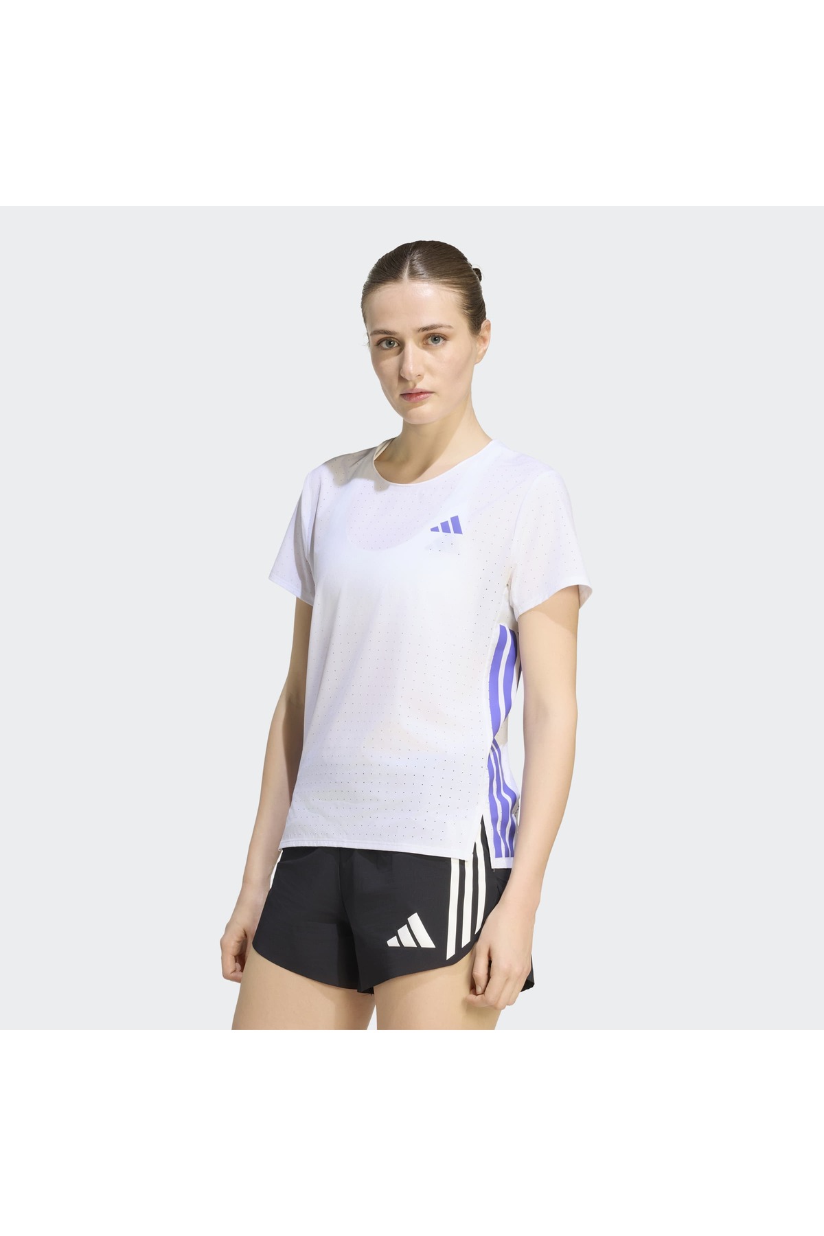 تیشرتزنانهadidasسفید تیشرتزنانهadidasسفید