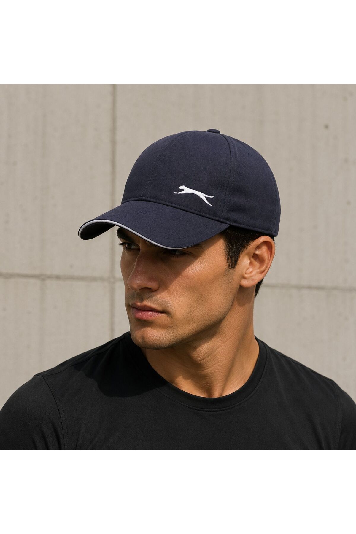 کلاه کپ ورزشی پریمیوم کلاس سرمه‌ای-سفید اسلازنگر کلاه Slazenger