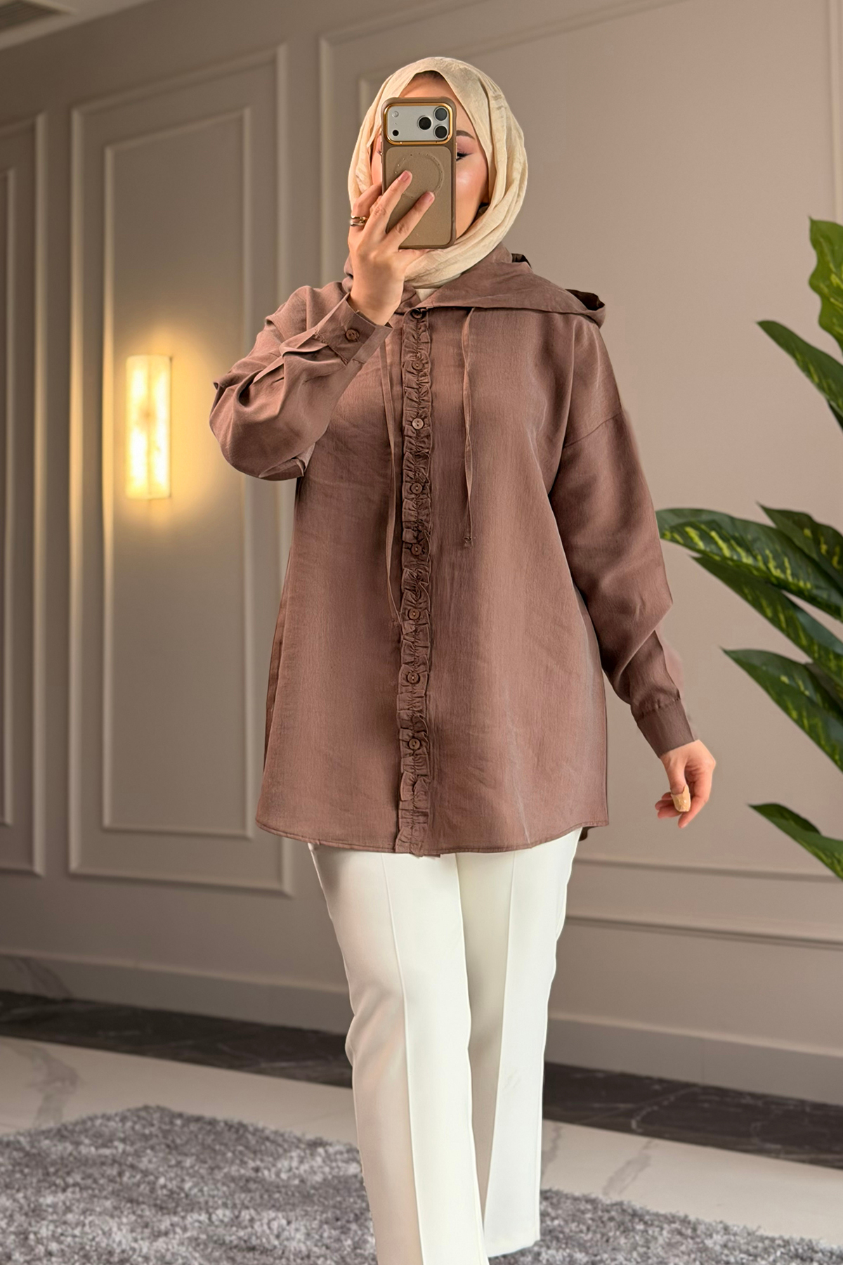 Suede Style  6536- Şık Rahat Fırfır Detaylı Yumuşak Dokuma Kumaş Kadın Kapüşonlu Gömlek - Görsel 5