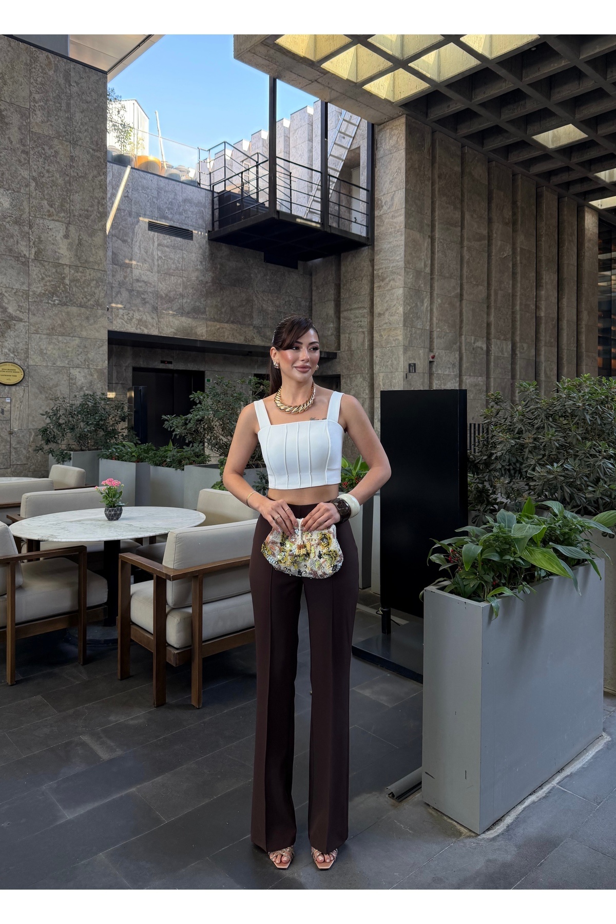 Nadrina Çıma Detaylı Pantalon görsel 6