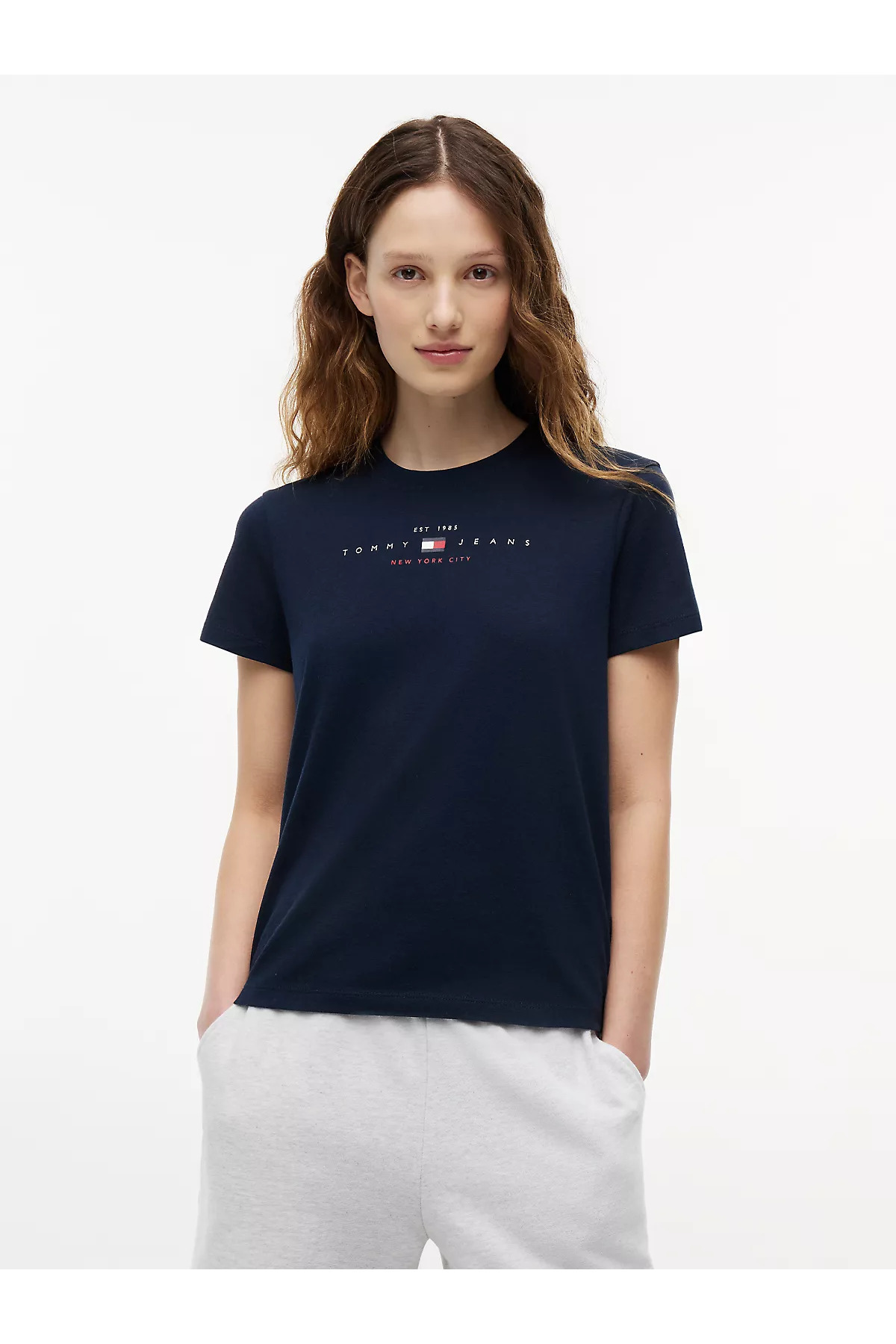 Tommy Hilfiger Women's Crew Neck Short Sleeve Regular Fit Navy Blue T-Shirt