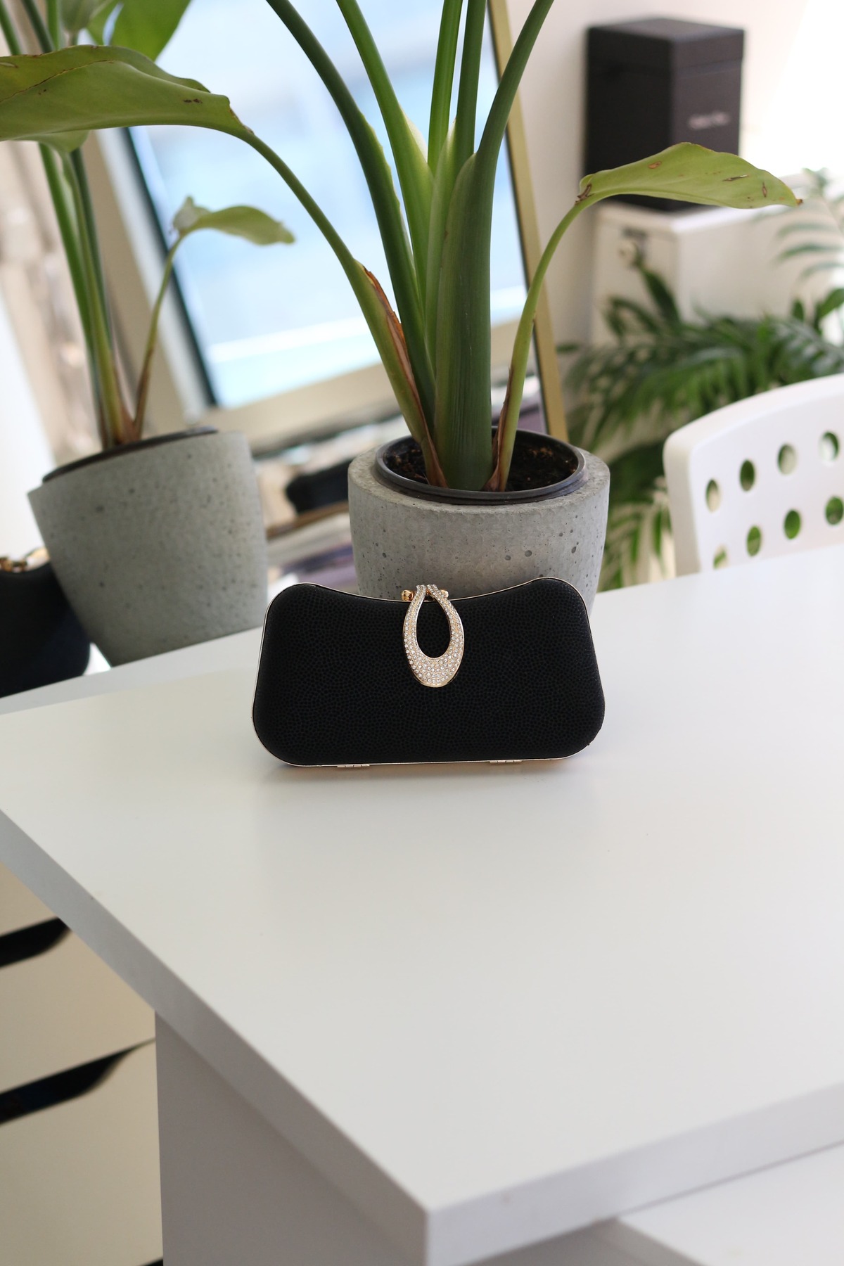 Moom Bag Kadın Siyah Kilit Detaylı Zincirli Kasalı Abiye Çanta görsel 3