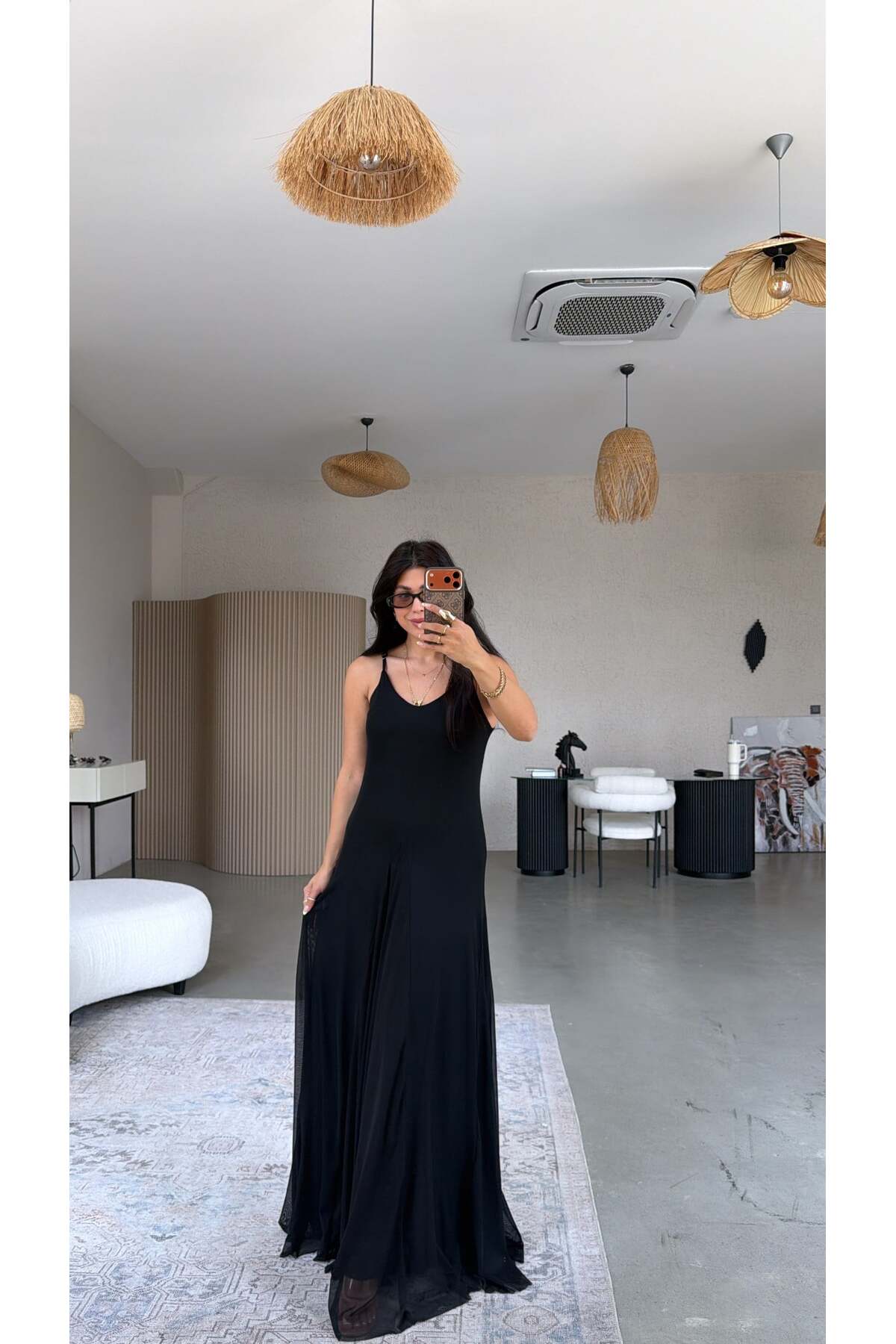 Buket Teke Düz Siyah Tül İçi Maxi Astarlı Dökümlü Elbise görsel 6