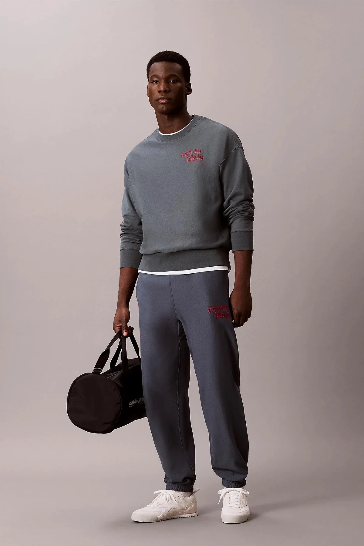 شلوار گرمکنمردانهCalvin Kleinرنگارنگ