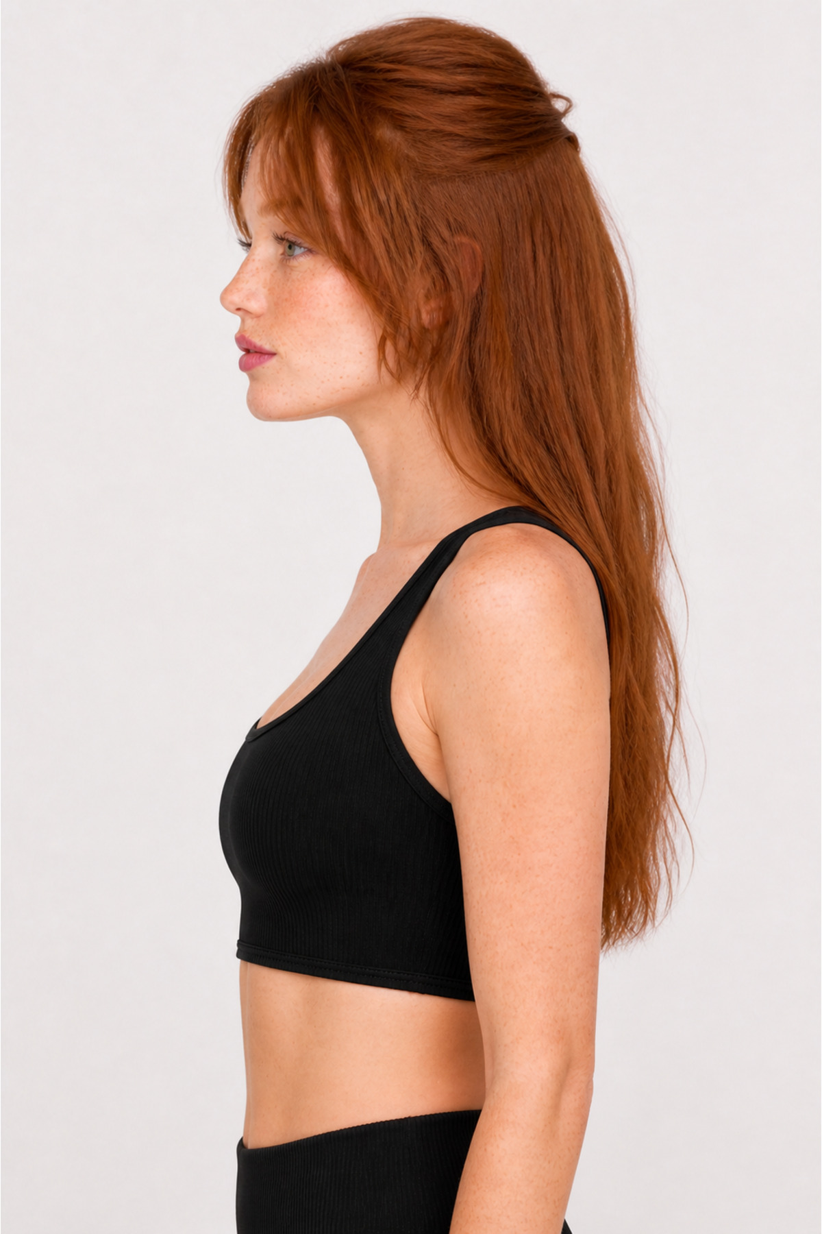 Formactive Kadın Siyah Ribanalı Kare Yaka Crop Spor Üst Büstiyer, Fitness, Yoga ve Pilates 1991 görsel 3