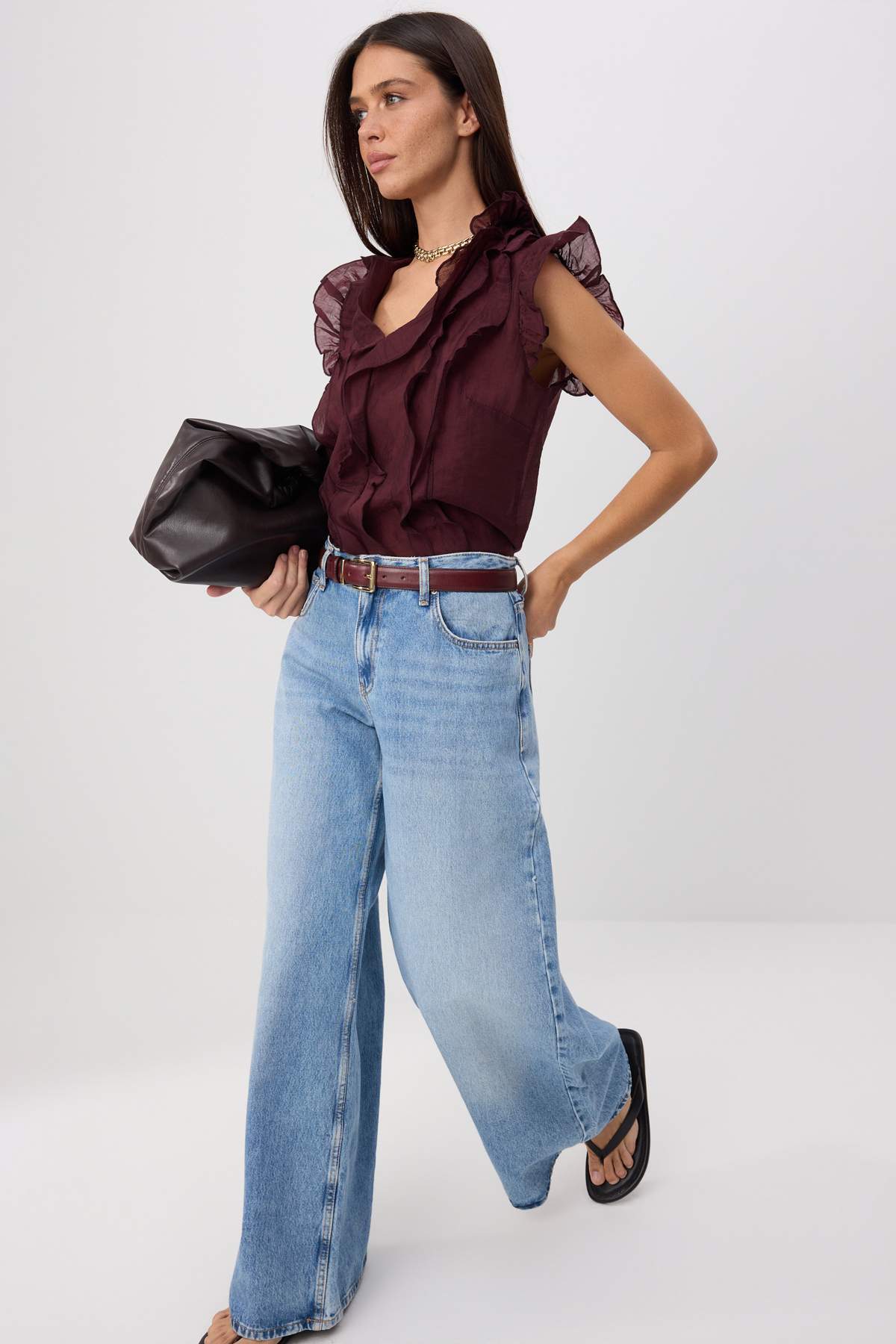 Trendyolmilla Mürdüm Fırfır Detaylı Transparan Kumaş Dokuma Bluz TWOSS26BZ00605