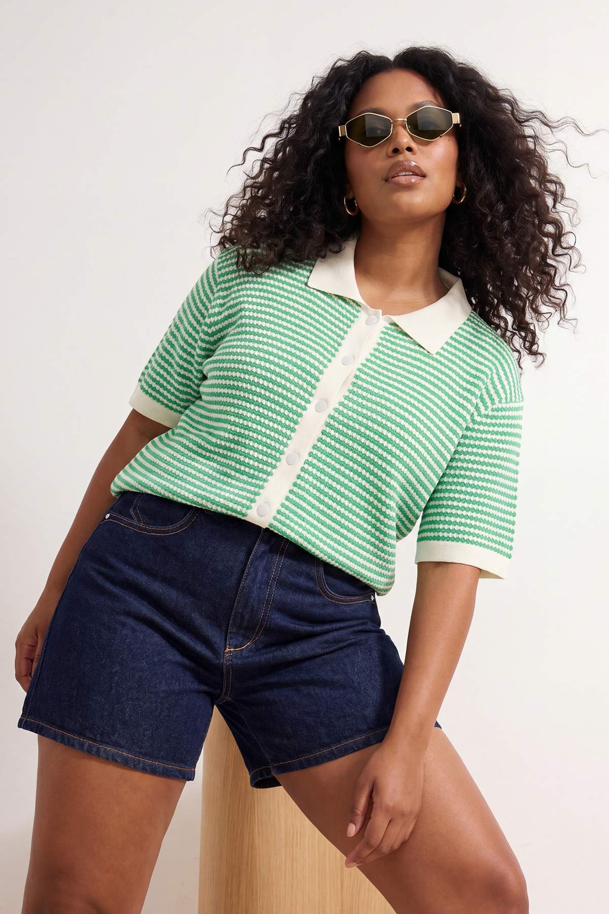 Trendyolmilla Curve Yeşil Polo Yaka Çizgili Mevsimlik Triko Bluz TBBSS25AF00115