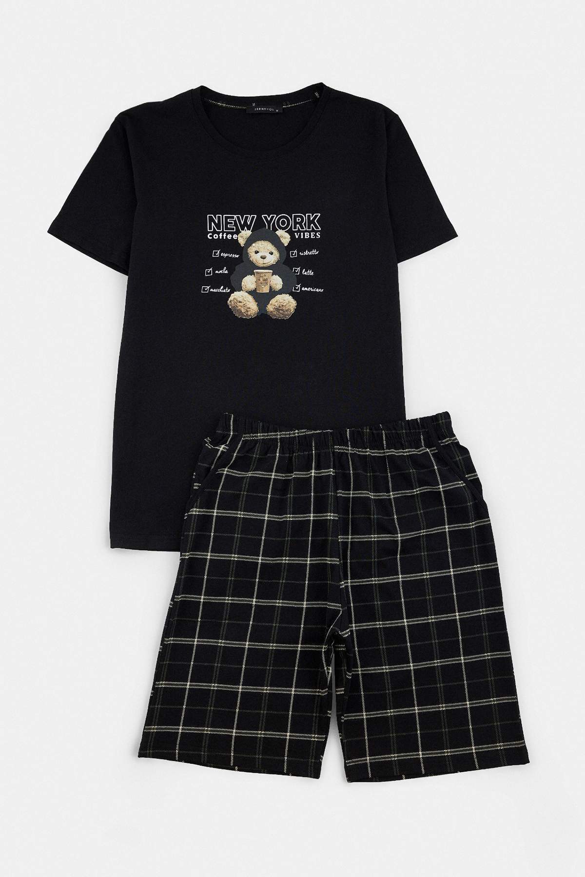Trendyolmilla Man Siyah Regular Ayıcık Baskılı Ekose Şort- T-shirt Örme Pijama Takımı TMNSS26PT00067