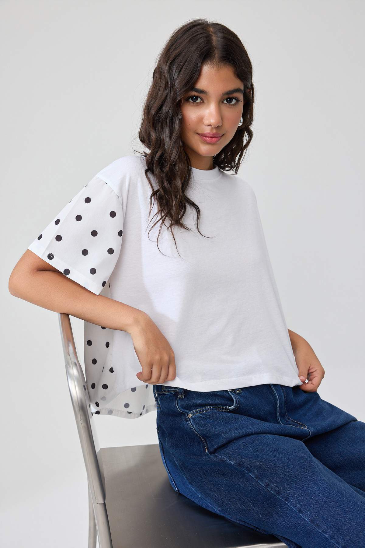 Trendyolmilla Ekru Düz Regular Bisiklet Yaka Standart Kol Kısa %100 Pamuk Örme T-Shirt TWOSS26TS00368