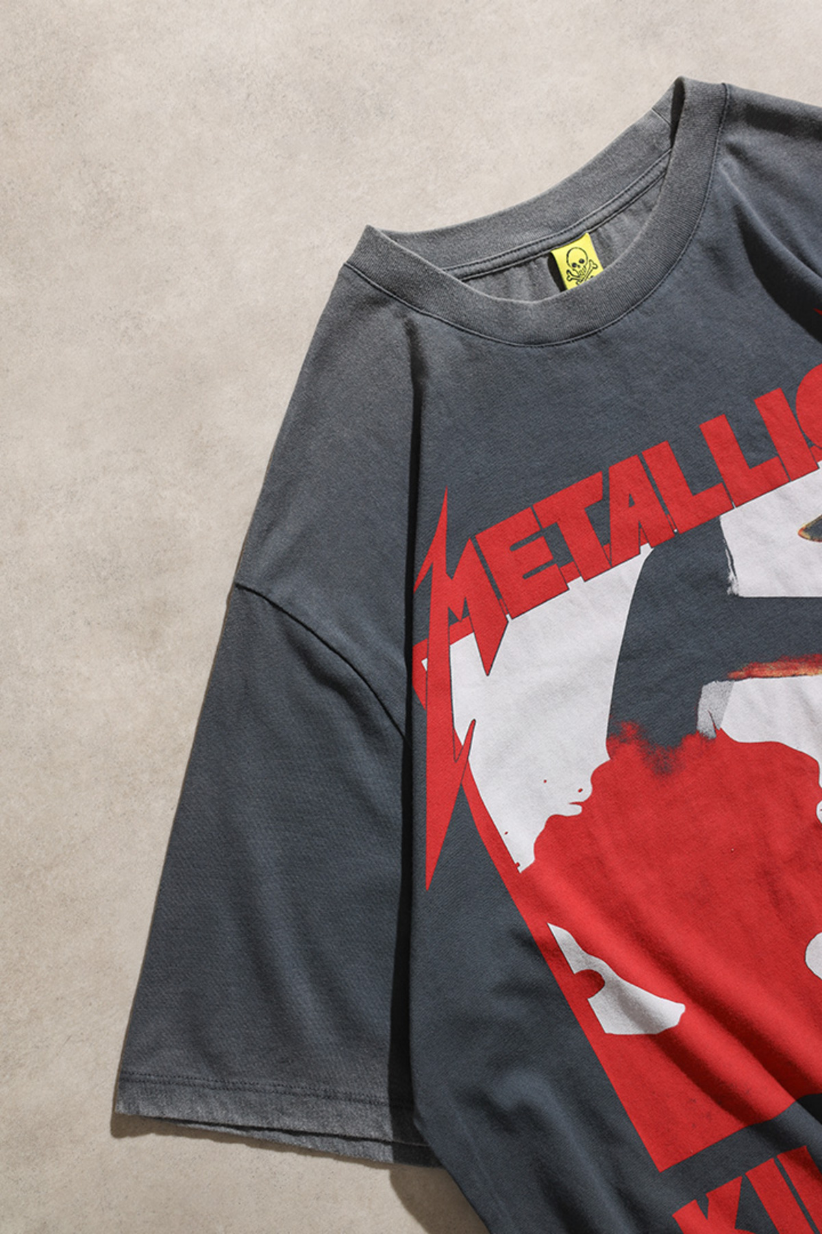 تی شرت بزرگ یونیسکس مشکی کم رنگ متالیکا Kill'Em All Vintage 4