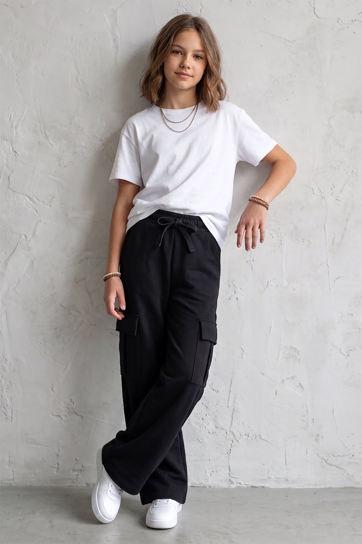 DMB BOYS & GIRLS Elastic Waist Wide Leg Relaxed Fit Girls School Sweatpants with Cargo Pockets