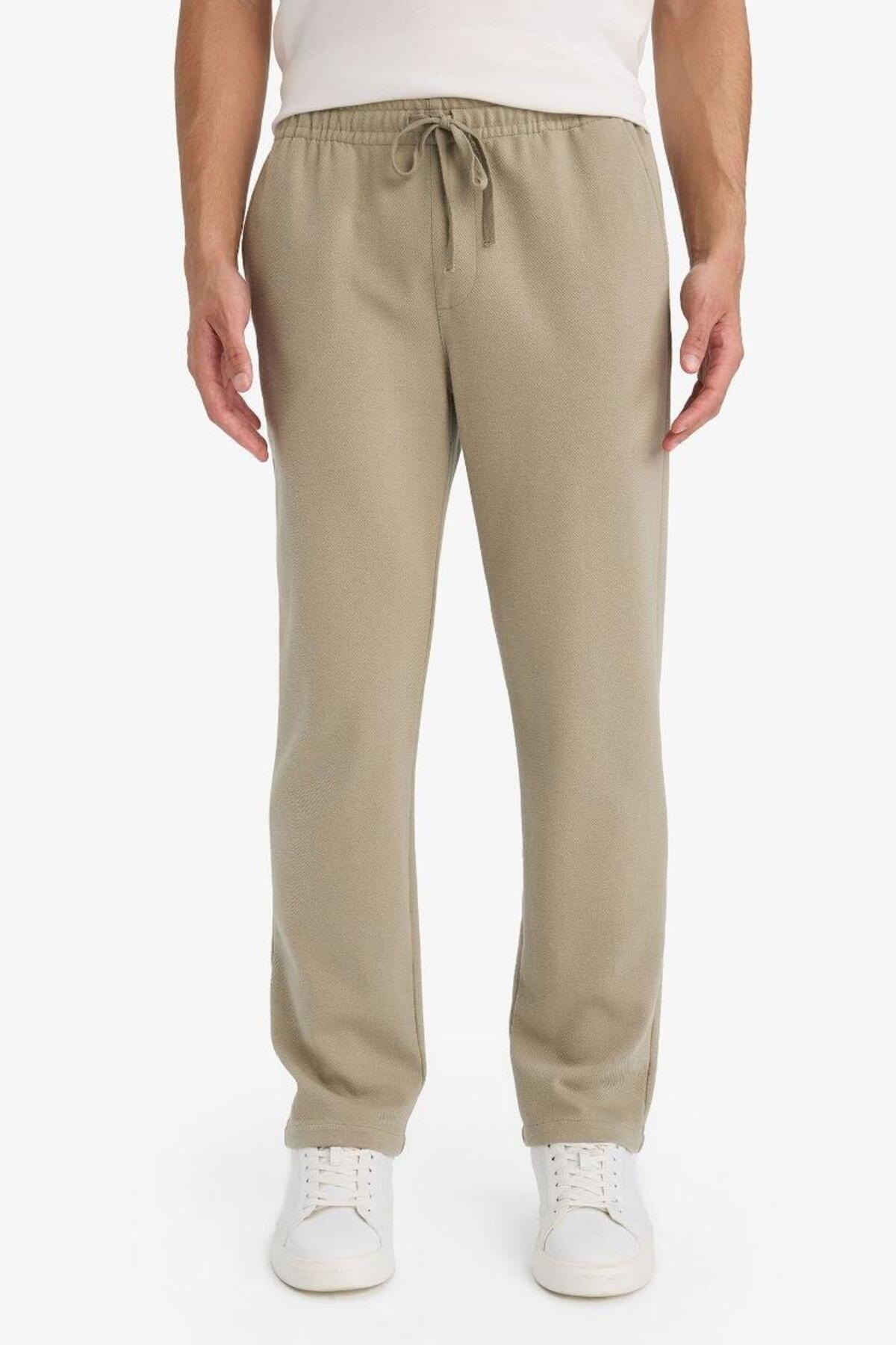 DeFacto Esnek Basic Beli Bağcıklı Cepli Düz Paça Jogger Pantolon C6022AX25SP görsel 3