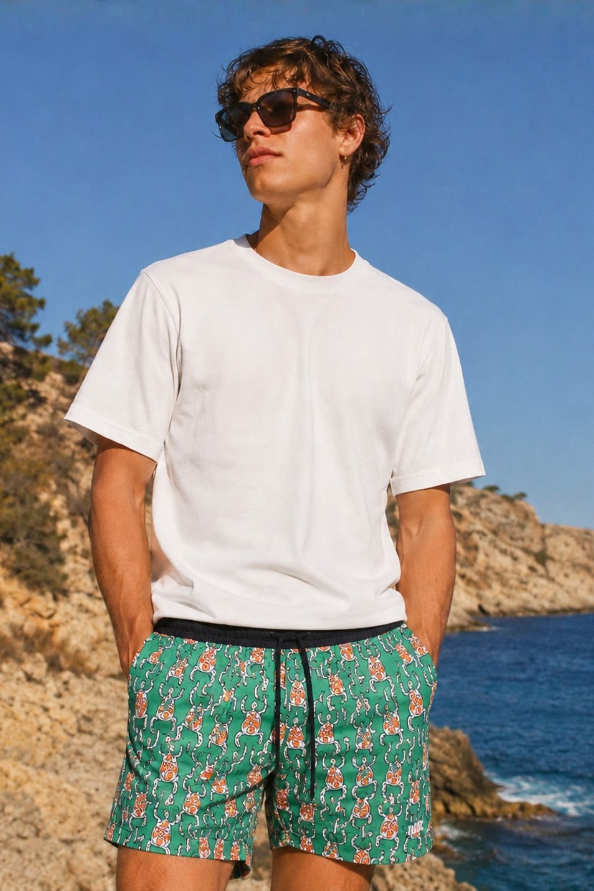 Madmext Turtle Patterned Green Sea Shorts 2372