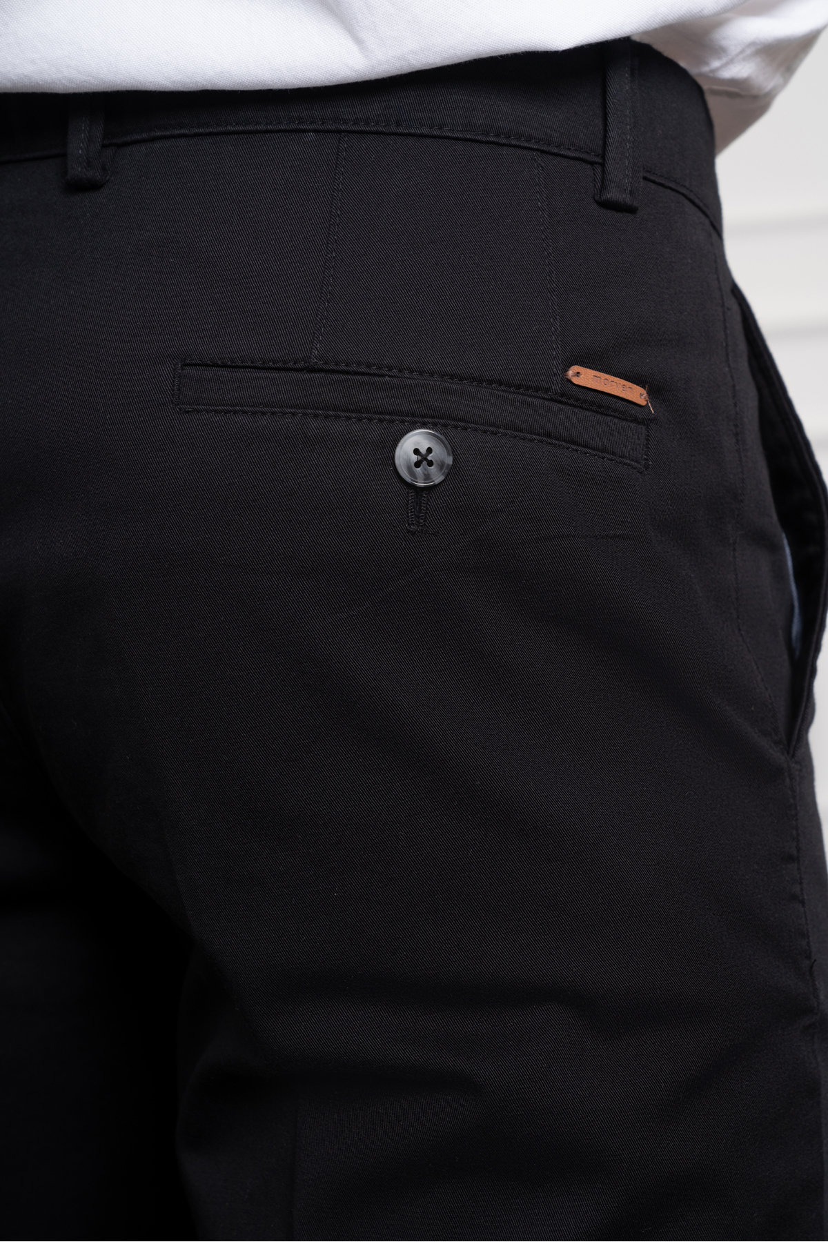 Morven Erkek Siyah Dynamic Fit Rahat Kesim Chino Pantolon görsel 4
