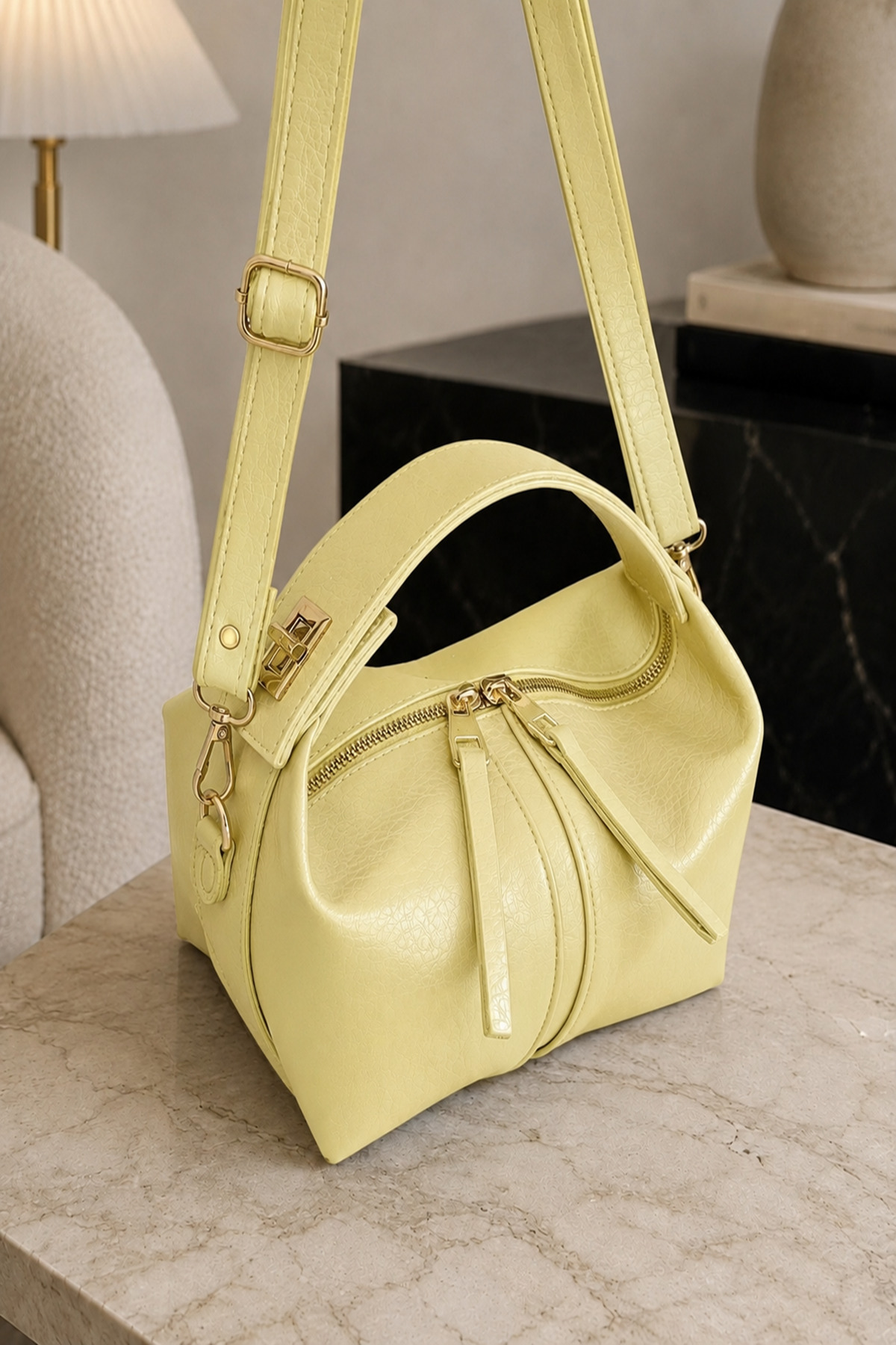 Women's Archel Leather Handbag Yellow