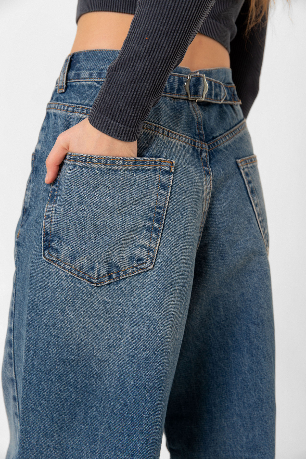 Maule Toka Detaylı Bol Kesim Geniş Paça Rahat Baggy Jean Kot Salaş Kadın Pantolon @Milano görsel 3