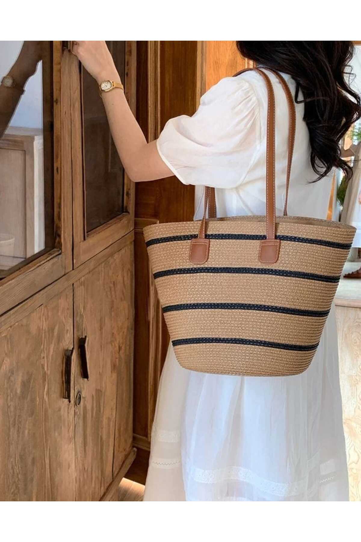 Axesoire NWC-1043-1 Çizgili Camel Siyah Hasır Çanta görsel 3