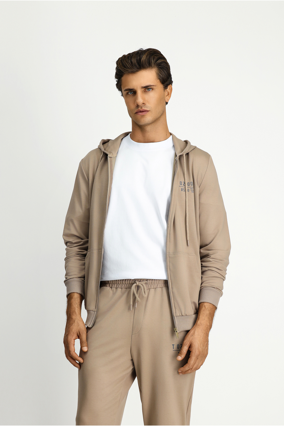 Kiğılı Kapüşonlu Regular Fit Fermuarlı Baskılı Pamuklu Sweatshirt — کرم KK26CZE0ET001