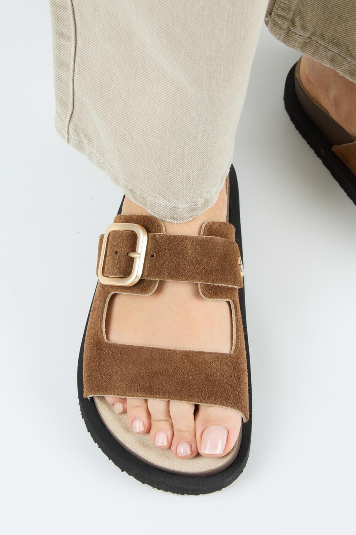 Regina Women's Genuine Leather Double Band Single Buckle Tan Slippers