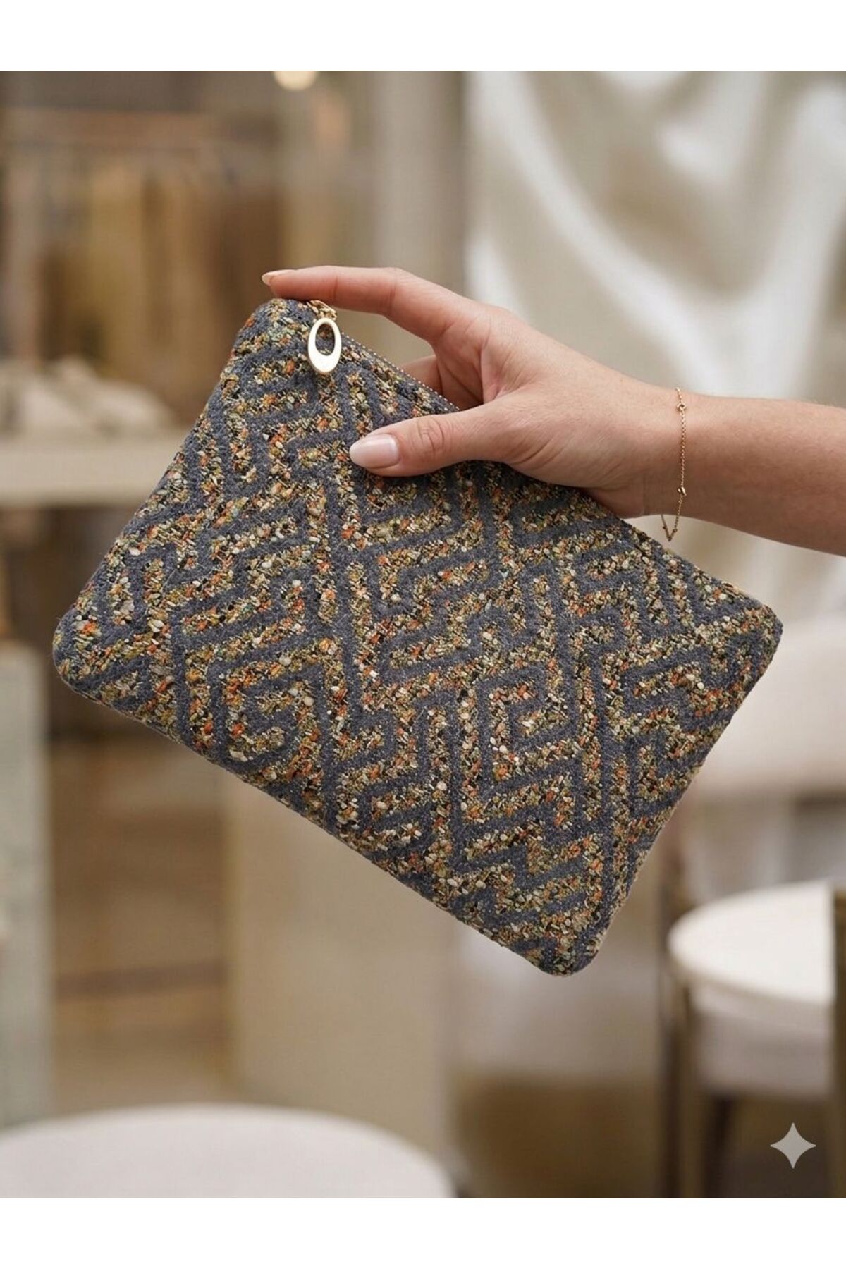 VELORİA BAG & SCARF Veloria Bag Zigzag clucth çanta DOKUMA KUMAŞ ve KORUMA PEDİ içeren İpad tablet taşıma çantası 21x25 cm görsel 3