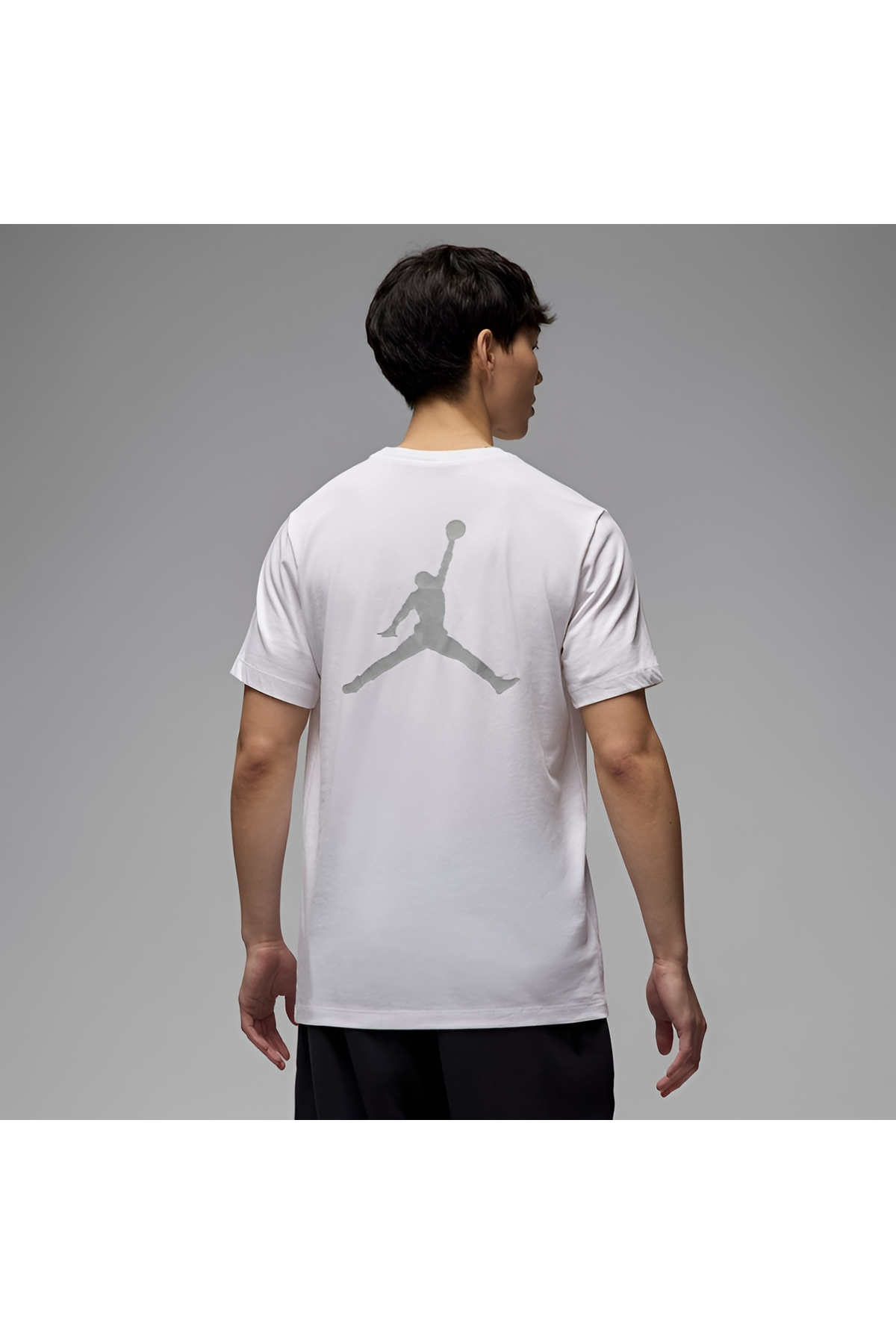تیشرتمردانهNikeسفید
