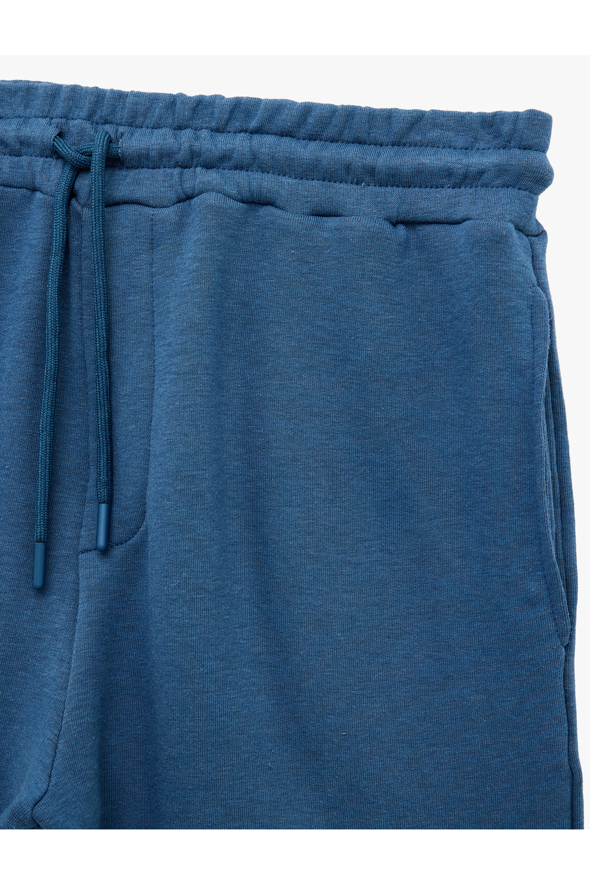 Koton Modal Karışımlı Cepli Straight Fit Beli Bağcıklı Spor Şort görsel 5