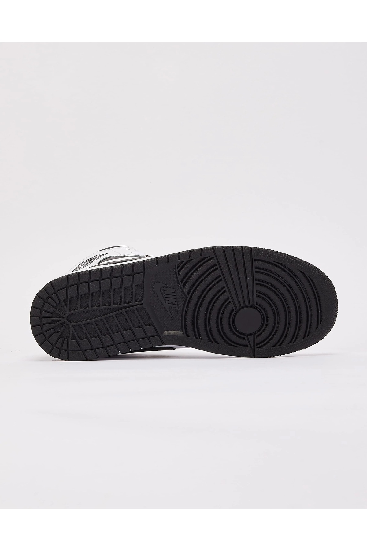 Nike AİR JORDAN 1 MİD 'WHITE BLACK' ERKEK BASKETBOL AYAKKABI-SPORTXSTORE görsel 4