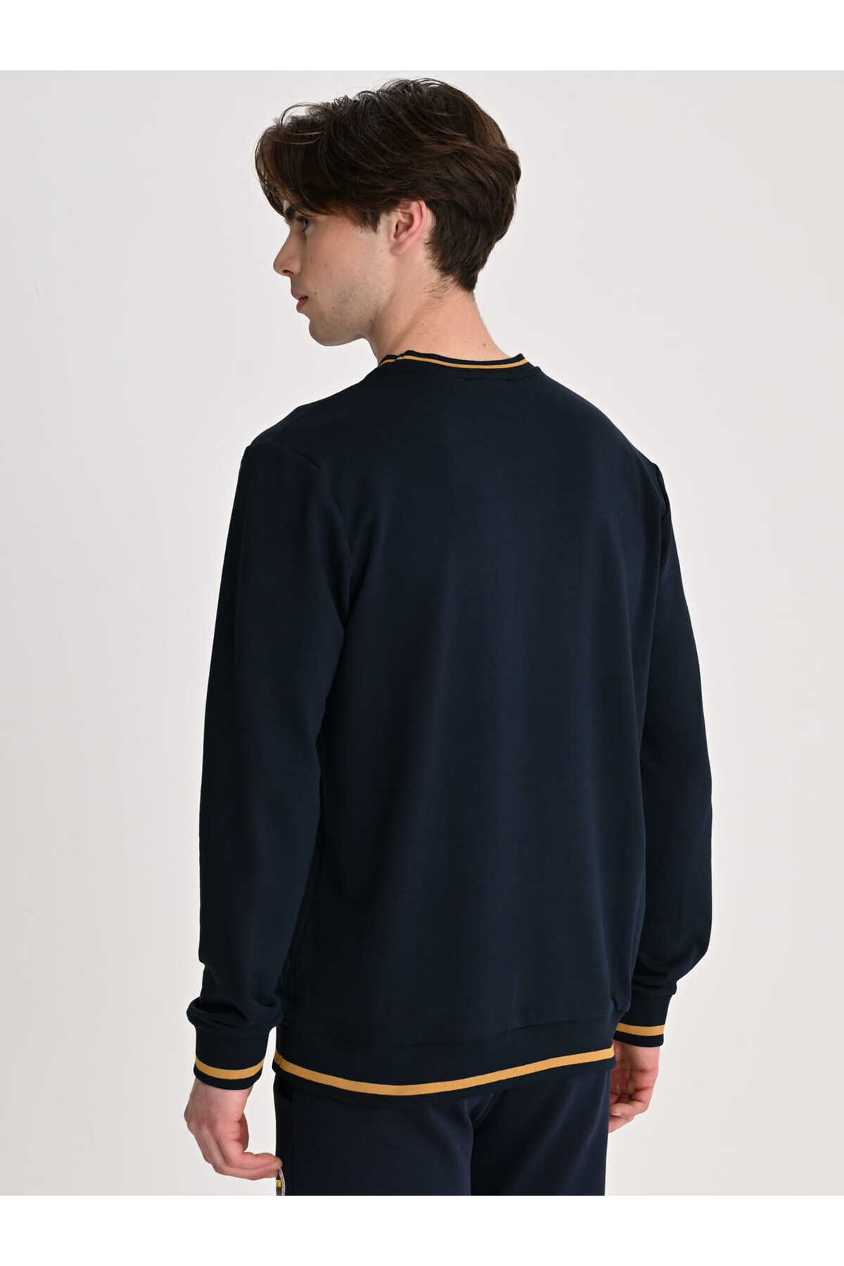 Fenerbahçe Lacivert Tribün Established 1907 Erkek Sweatshirt görsel 5