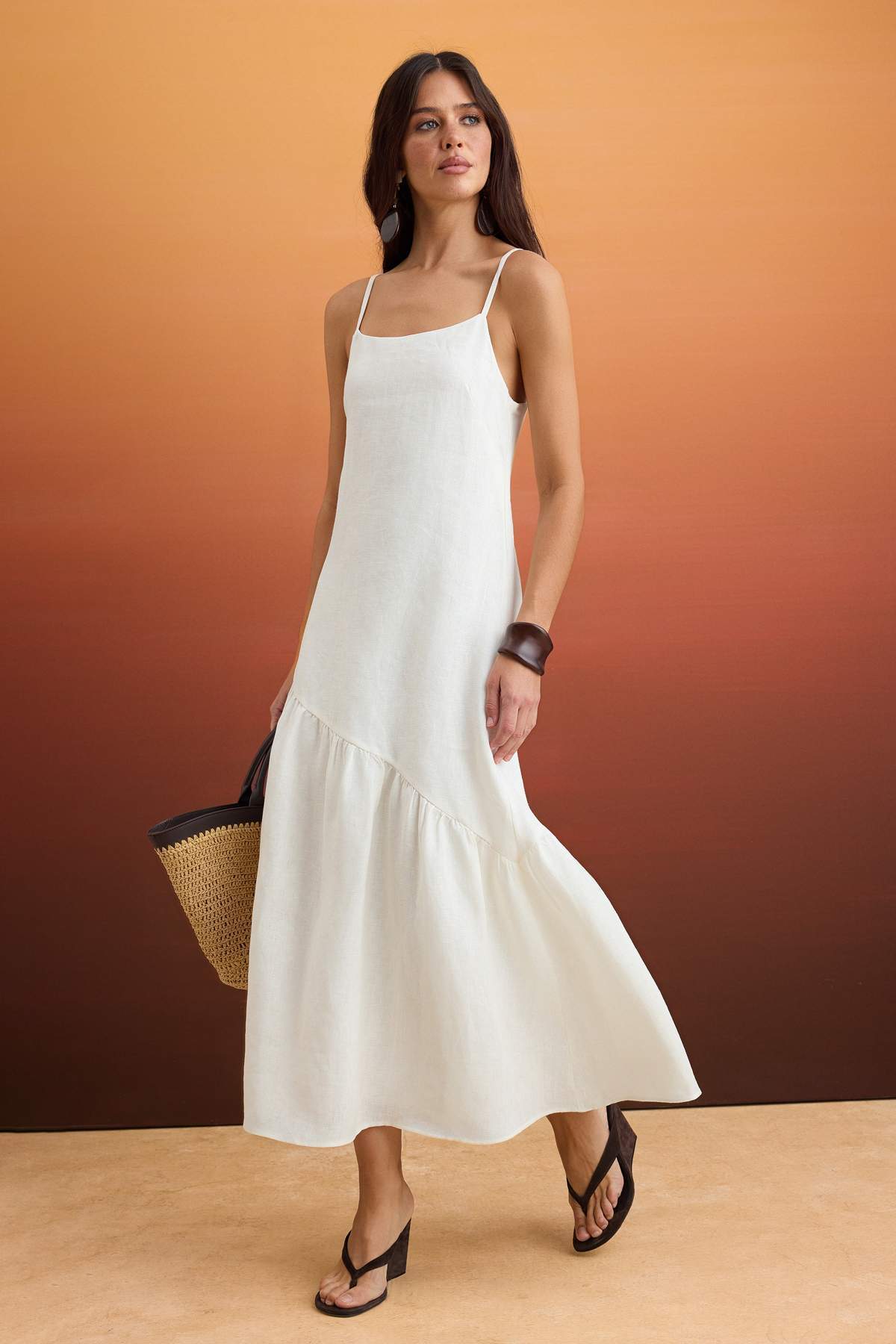 Trendyol Kollektion Weißes, 100 % Leinen, gewebtes, gefüttertes Maxikleid mit...
