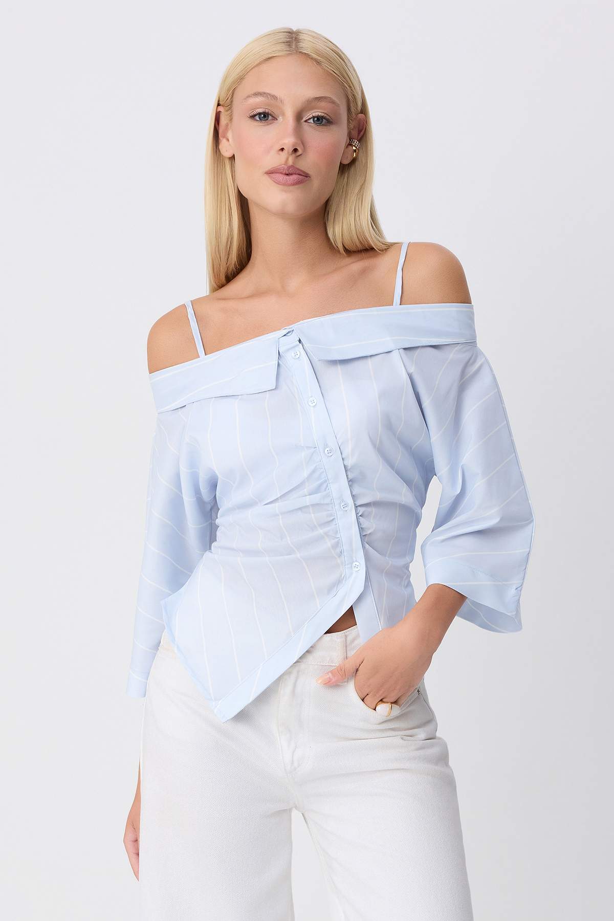 Trendyolmilla Mavi-Çok Renkli Gömlek TWOSS26GO00206