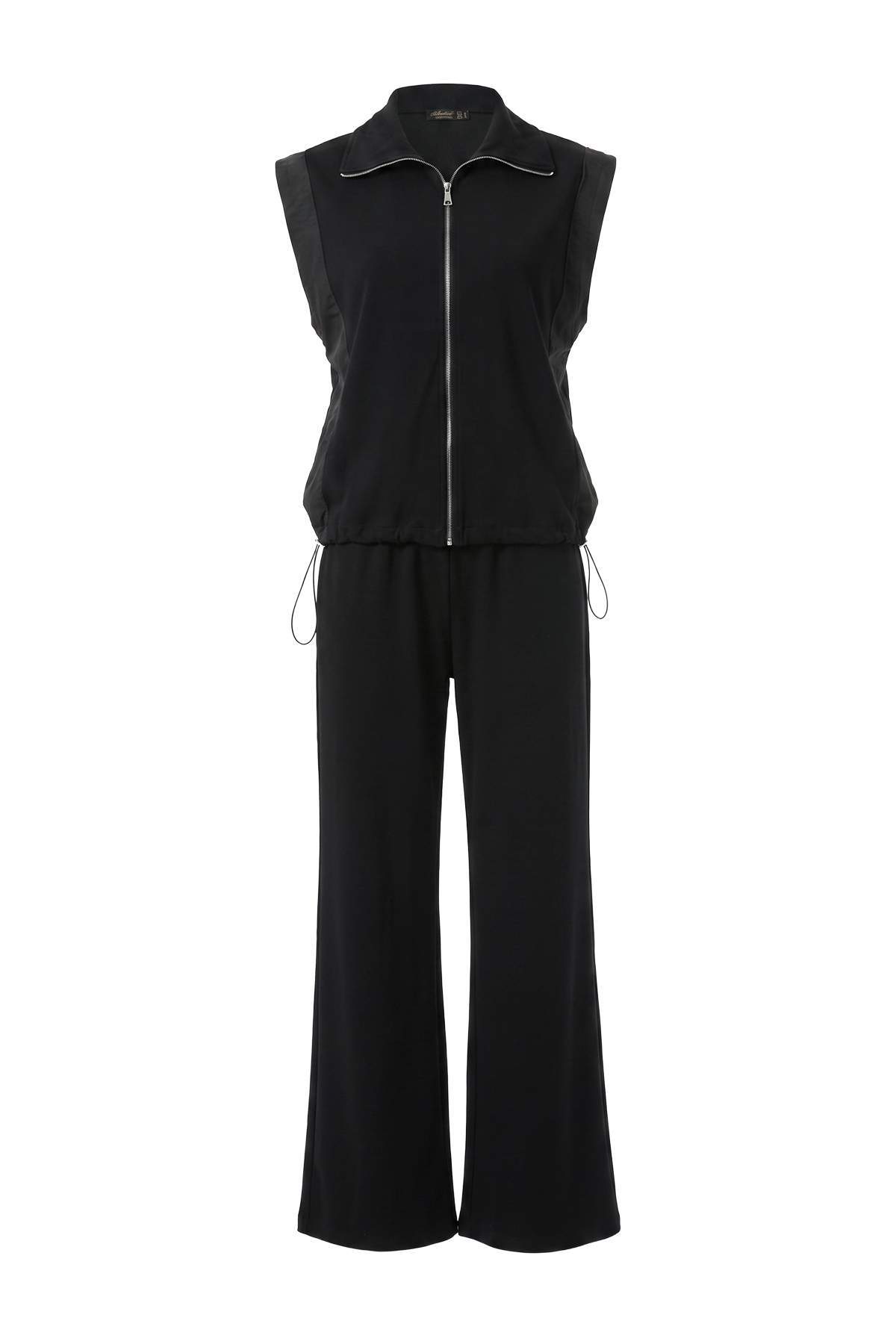 Drop by Trendyolmilla Siyah Kolsuz Fermuarlı Belden Ayarlı Üst Beli Lastikli Rahat Kalıp Pantolonlı Garnili Takım TDRSS26AU00109