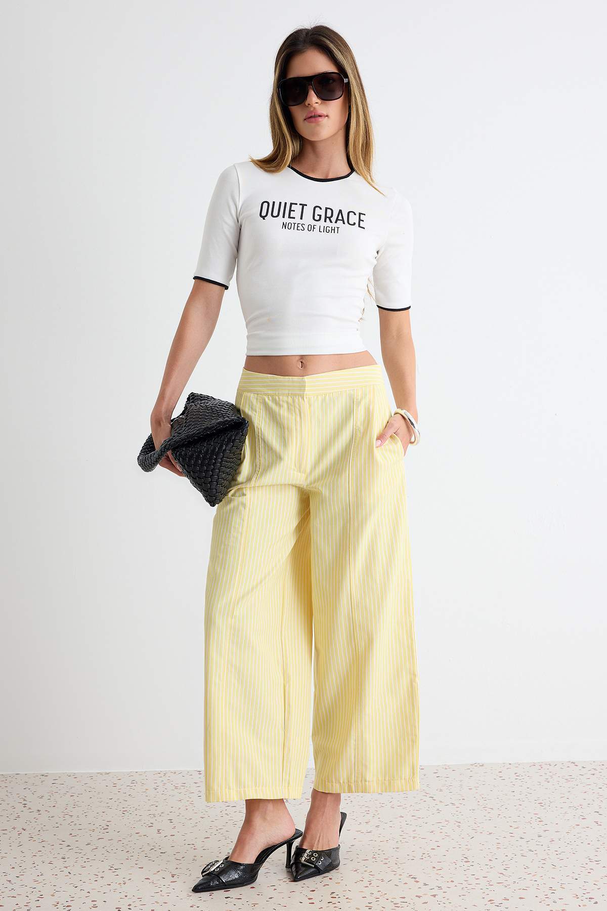 Trendyolmilla Wardrobe Essentials – Sarı Çizgili Wide Leg Pantolon | TWOSS26PL00071