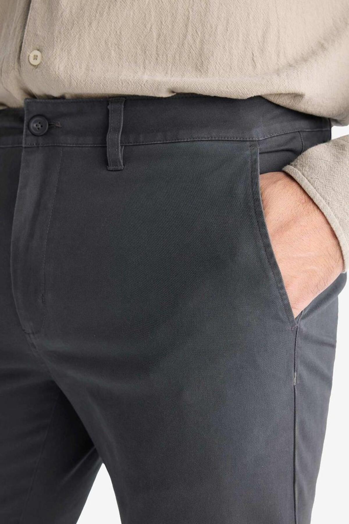 DeFacto Regular Fit Normal Kesim Cepli Düz Paça Chino Pantolon D7349AX25AU görsel 6