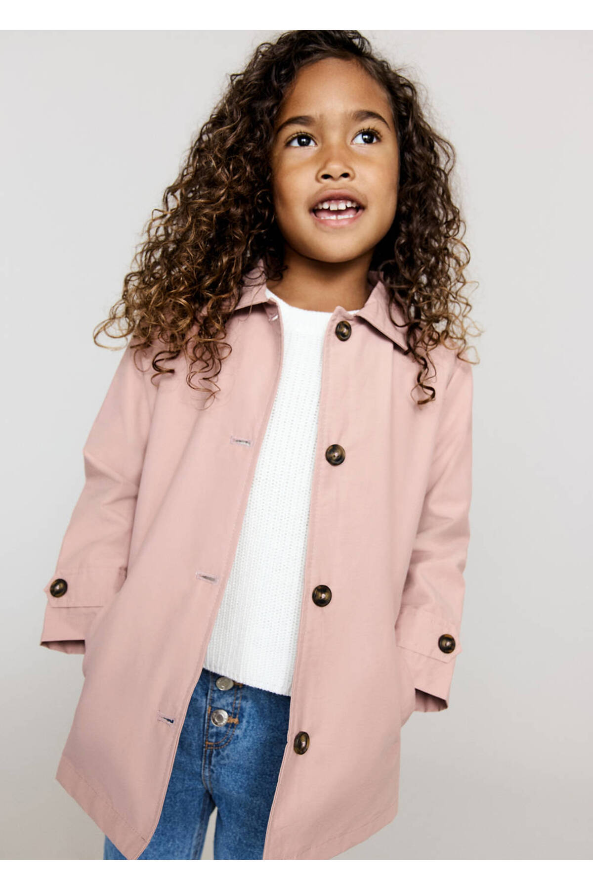 Buttoned cotton trench coat