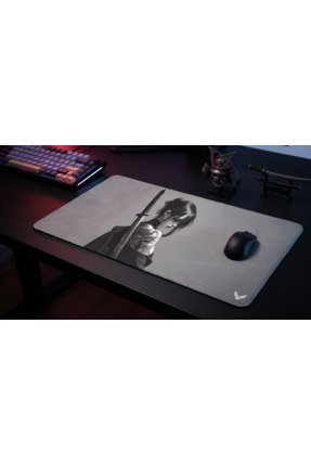 Ravenmox Grey Samurai - Victumus MousePad 80x40cm