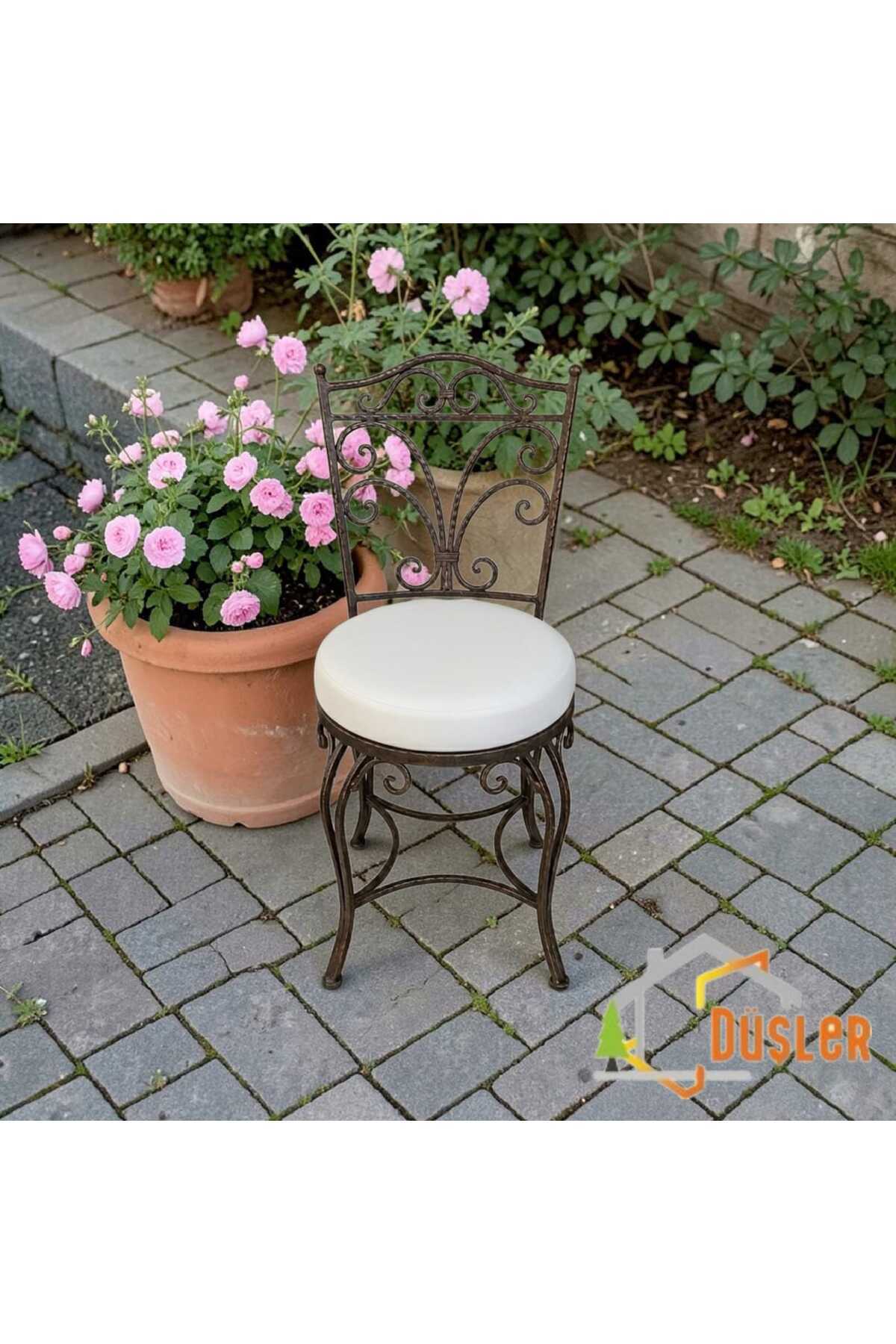 40 Diameter Cream Round Lace and Zipper Chair Seat Cushion