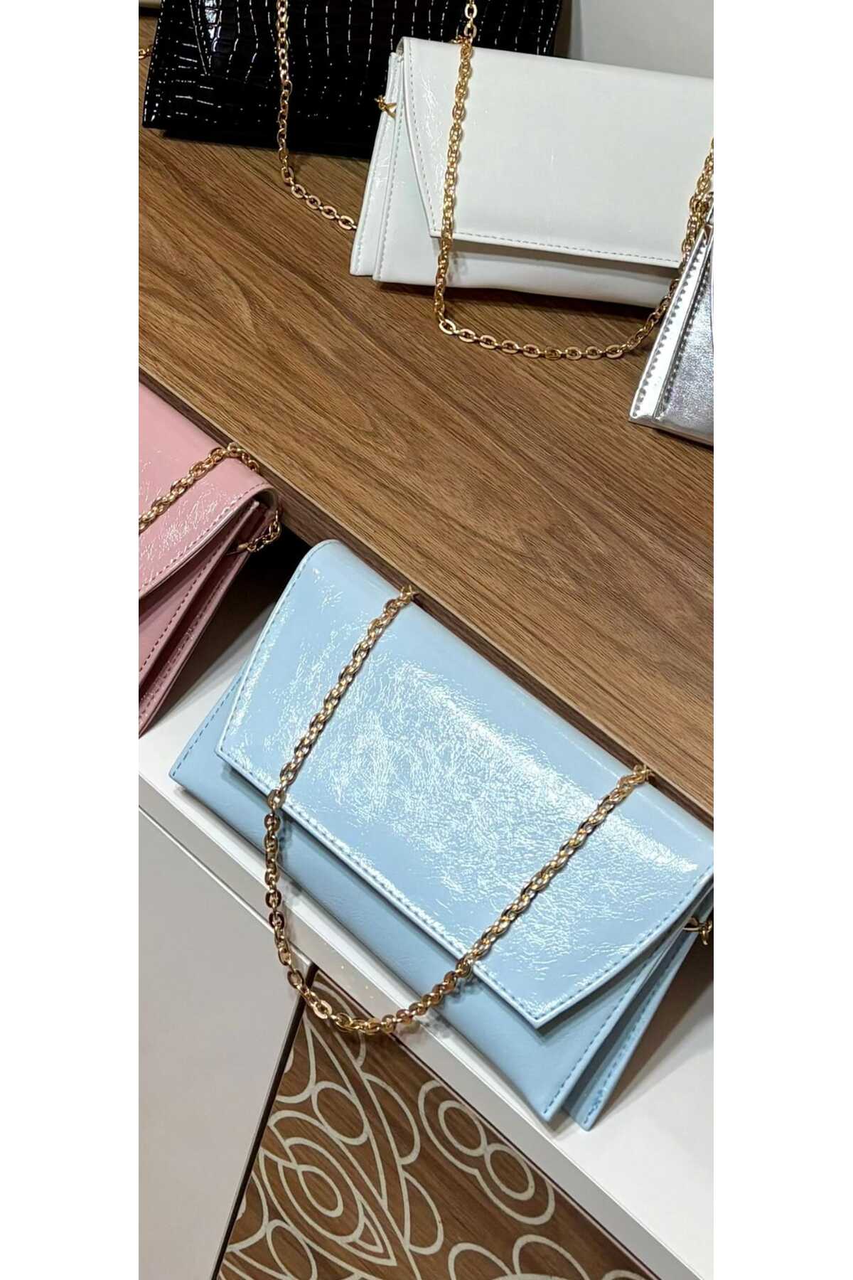 themoiss THE MOİSS BEBE MAVİSİ Çanta Deri Görünümlü Zincir Askılı Kadın El ve Omuz Çantası, Şık Portföy Clutch görsel 4