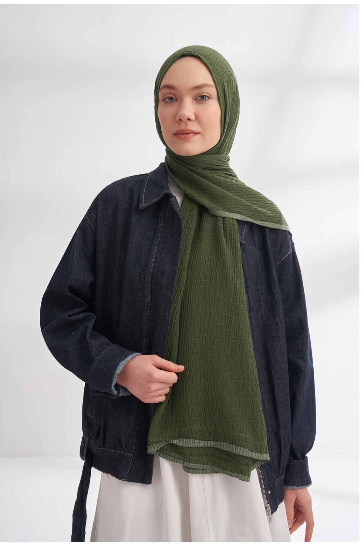 MUSLIN TIE SHAWL - PINE GREEN