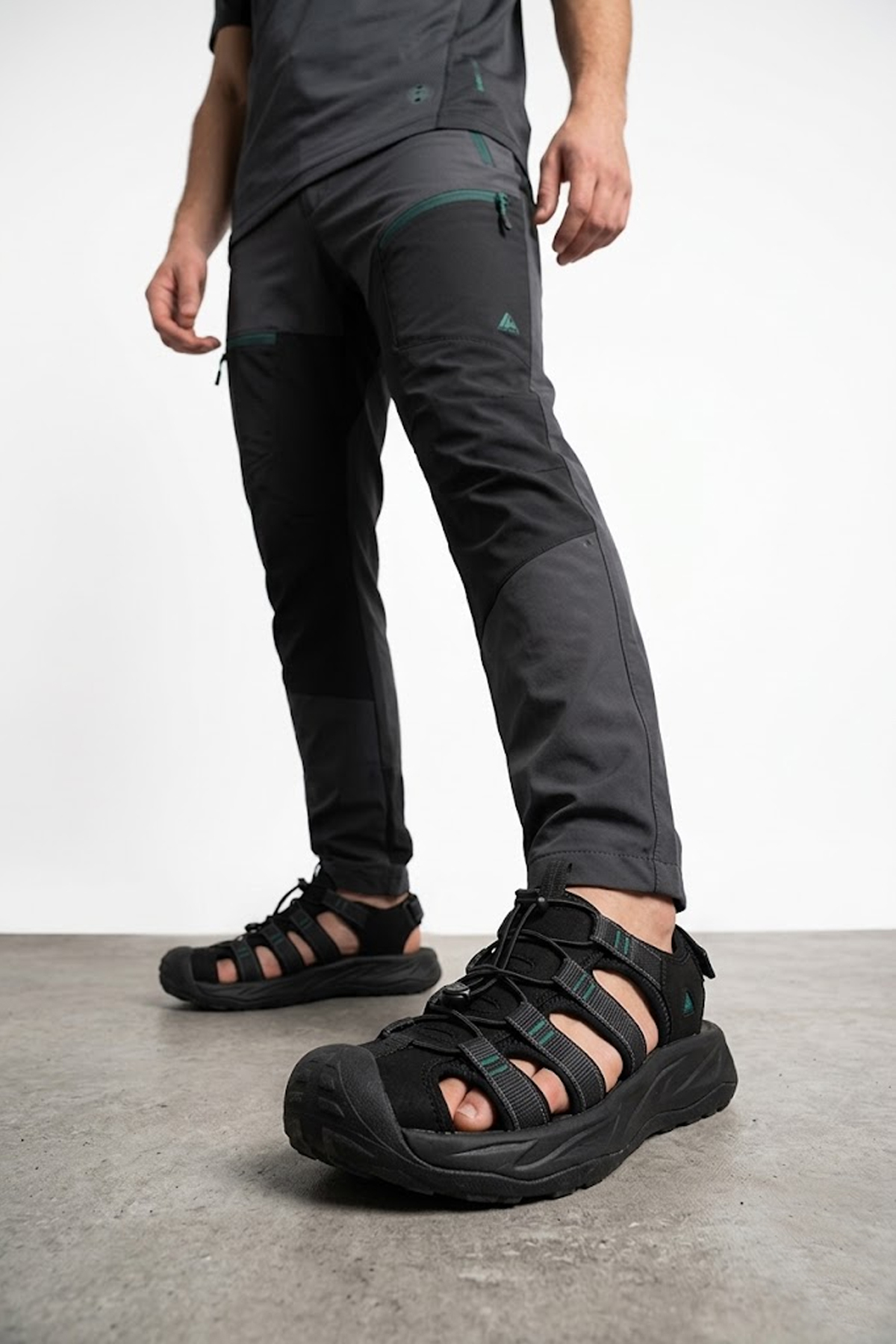 HUMTTO 760289B-1 Siyah Renk Spor Sandalet görsel 2