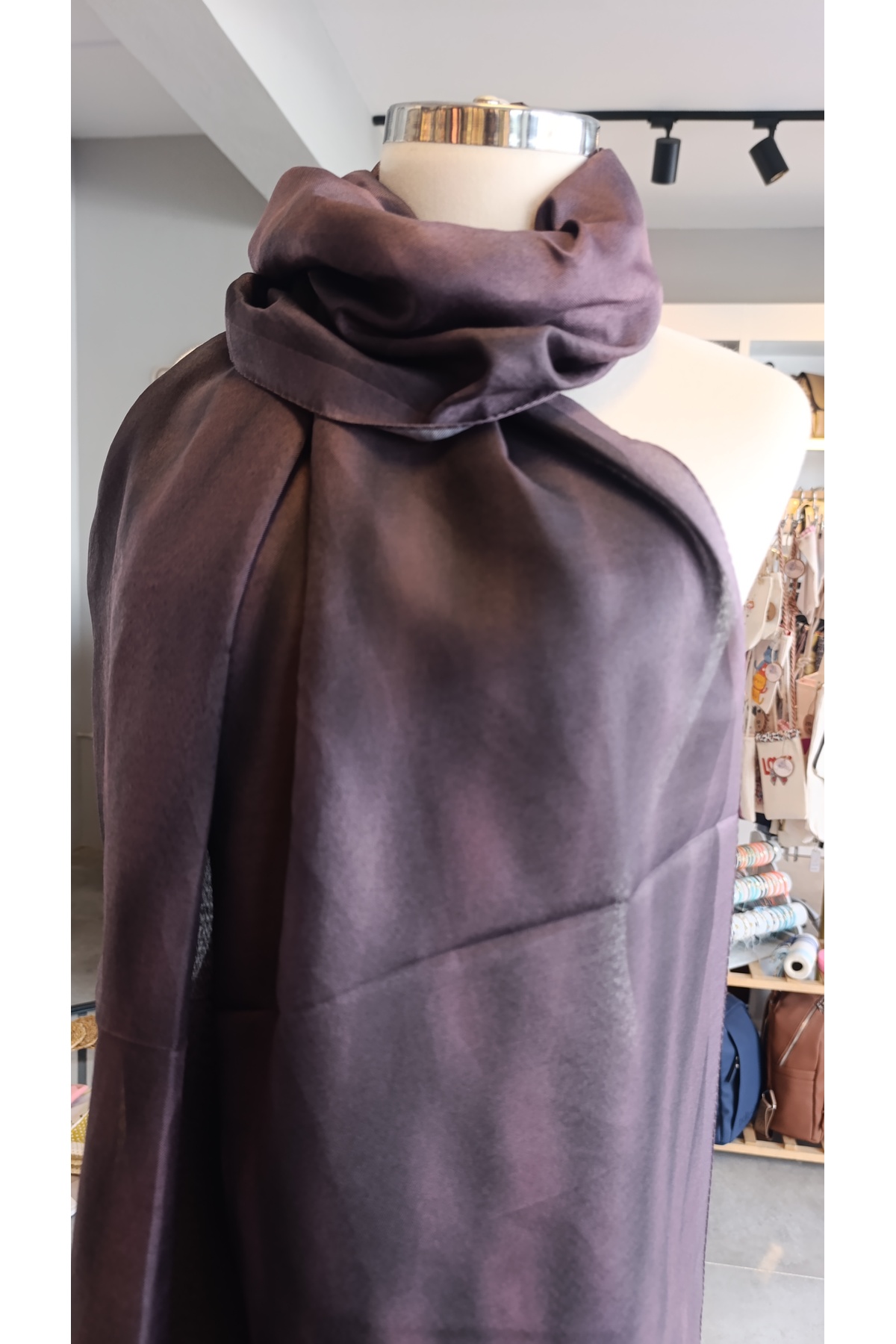 LA BOUTIQUE ÖZEL SERİ ŞAL