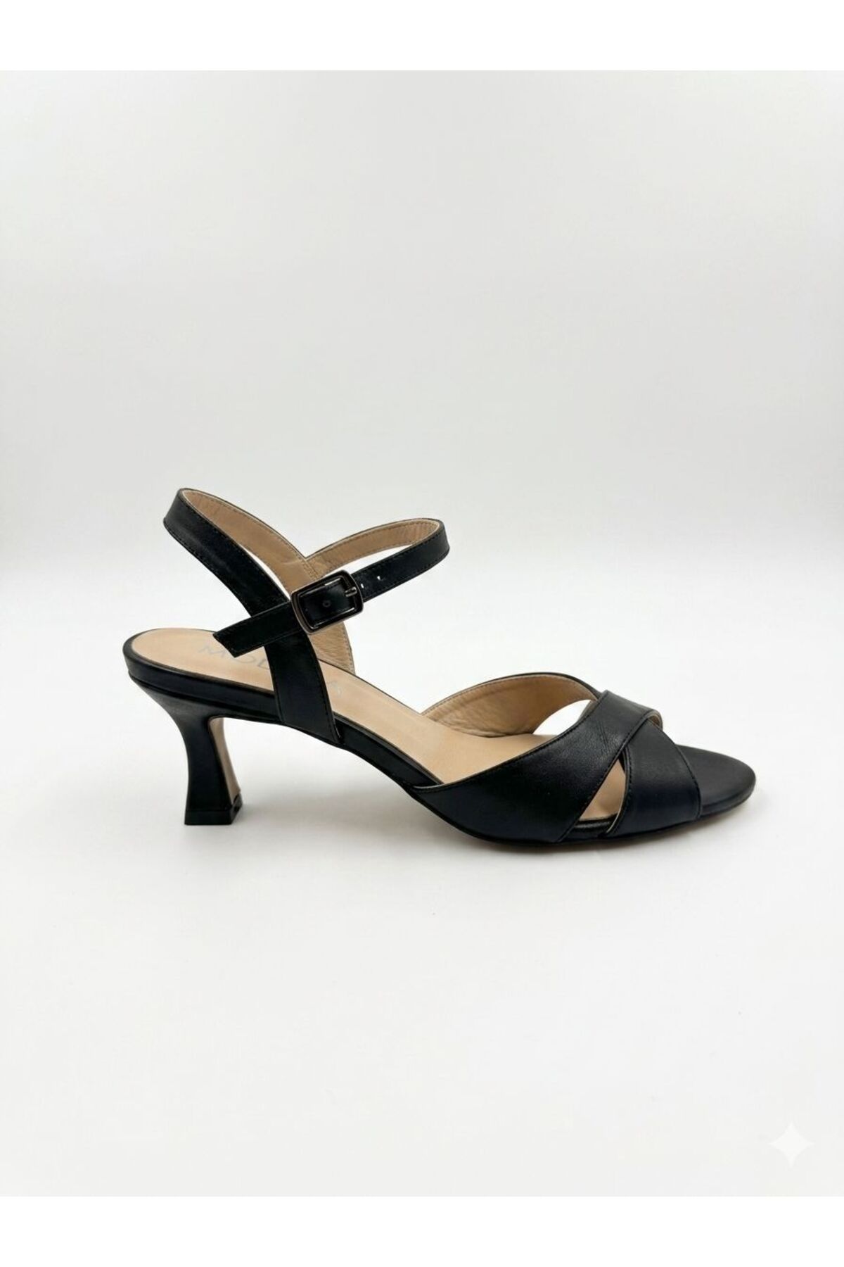 Siyah