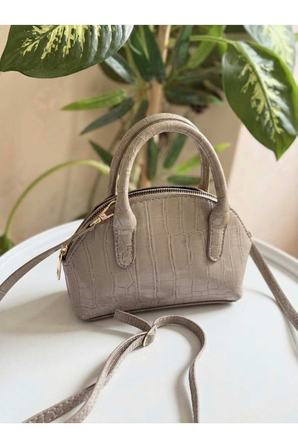 Women's Shiny Mini Croco Pattern Long Strap Handbag Shoulder Bag